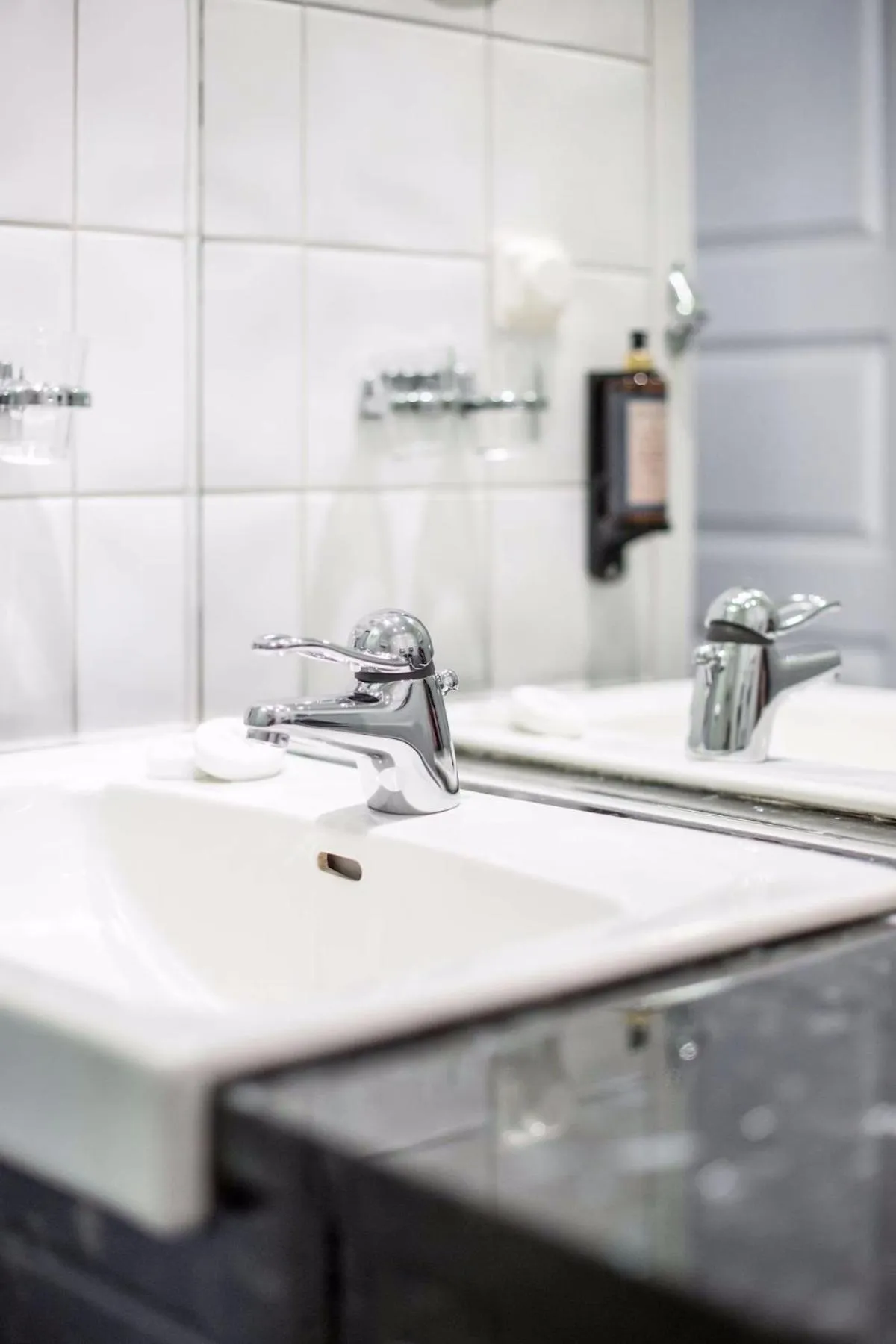 Bathroom in Hotell Boras, BW Signature Collection