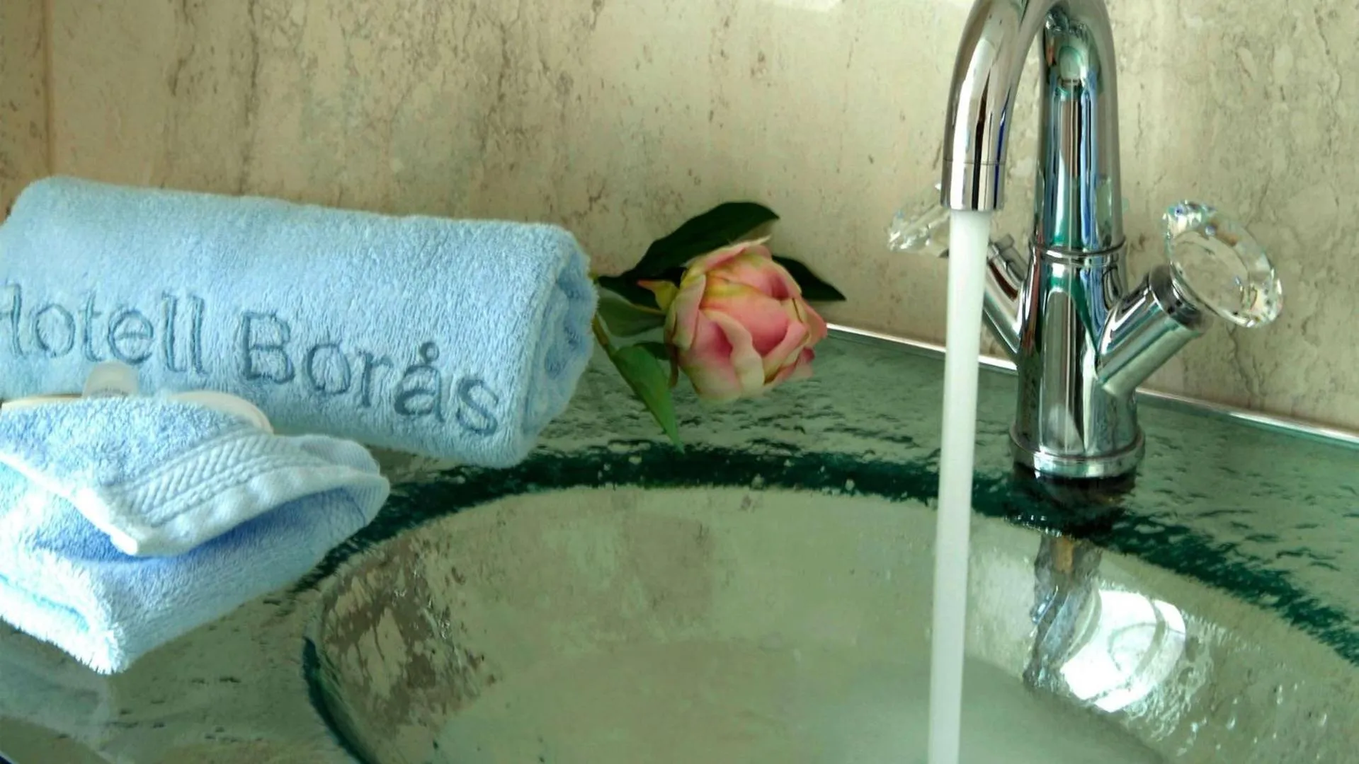 Bathroom in Hotell Boras, BW Signature Collection