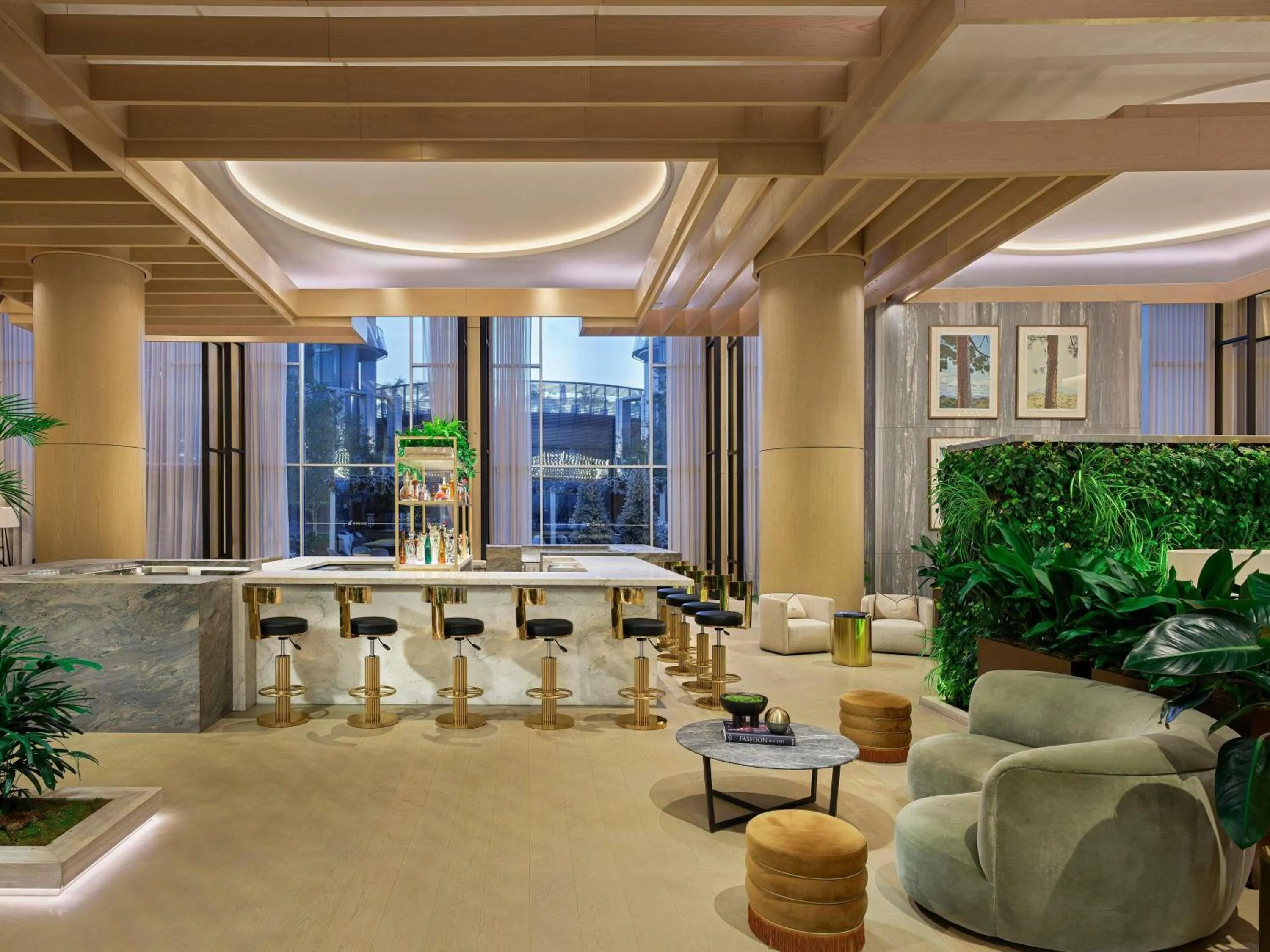 Lounge or bar in Fairmont Century Plaza Los Angeles at Beverly Hills
