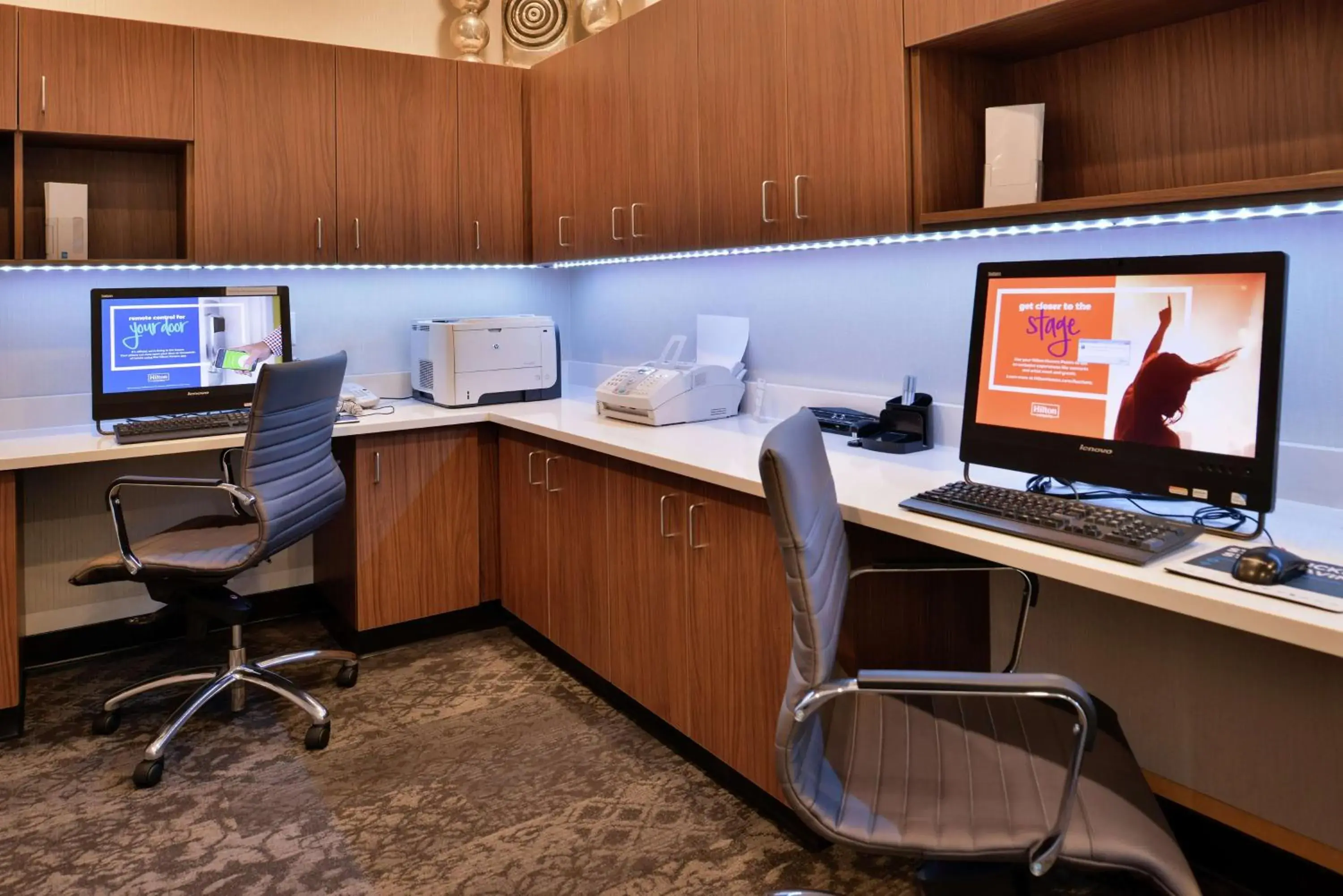 Property building in Hilton Garden Inn Terre Haute Property building in Hilton Garden Inn Terre Haute