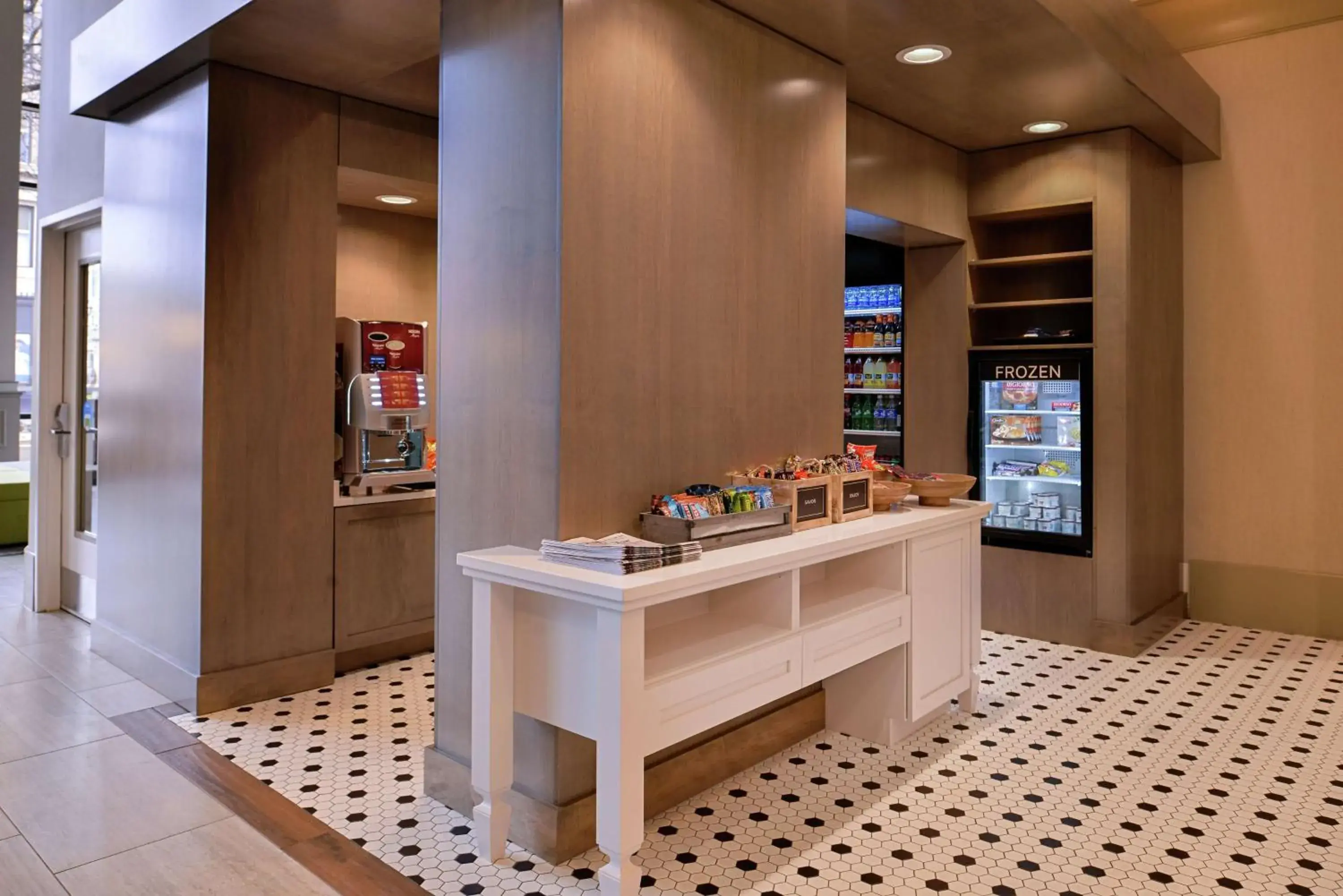 Restaurant/places to eat in Hilton Garden Inn Terre Haute Restaurant/places to eat in Hilton Garden Inn Terre Haute