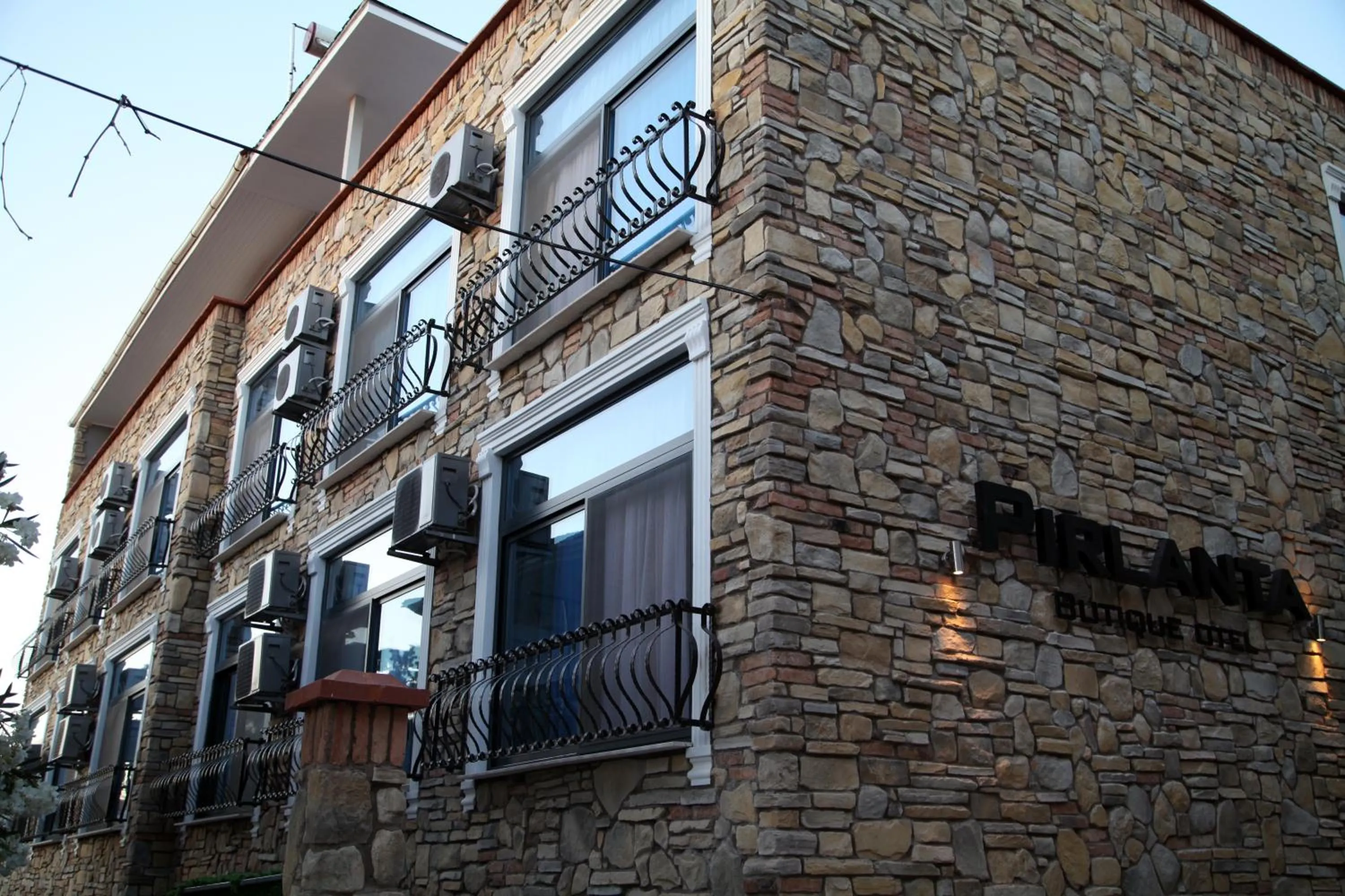 Property building in Pirlanta Butik Hotel