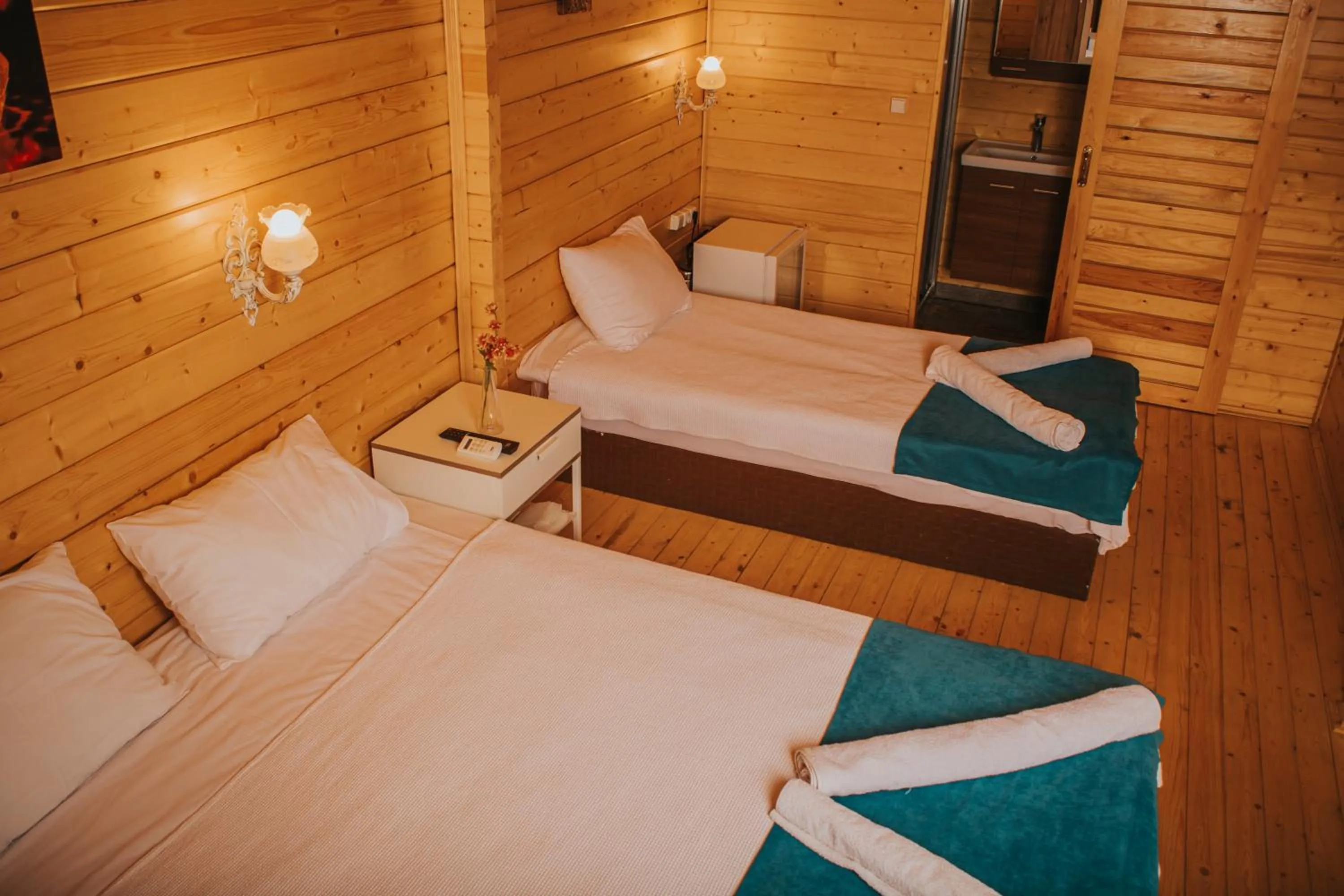 Photo of the whole room, Bed in Pirlanta Butik Hotel