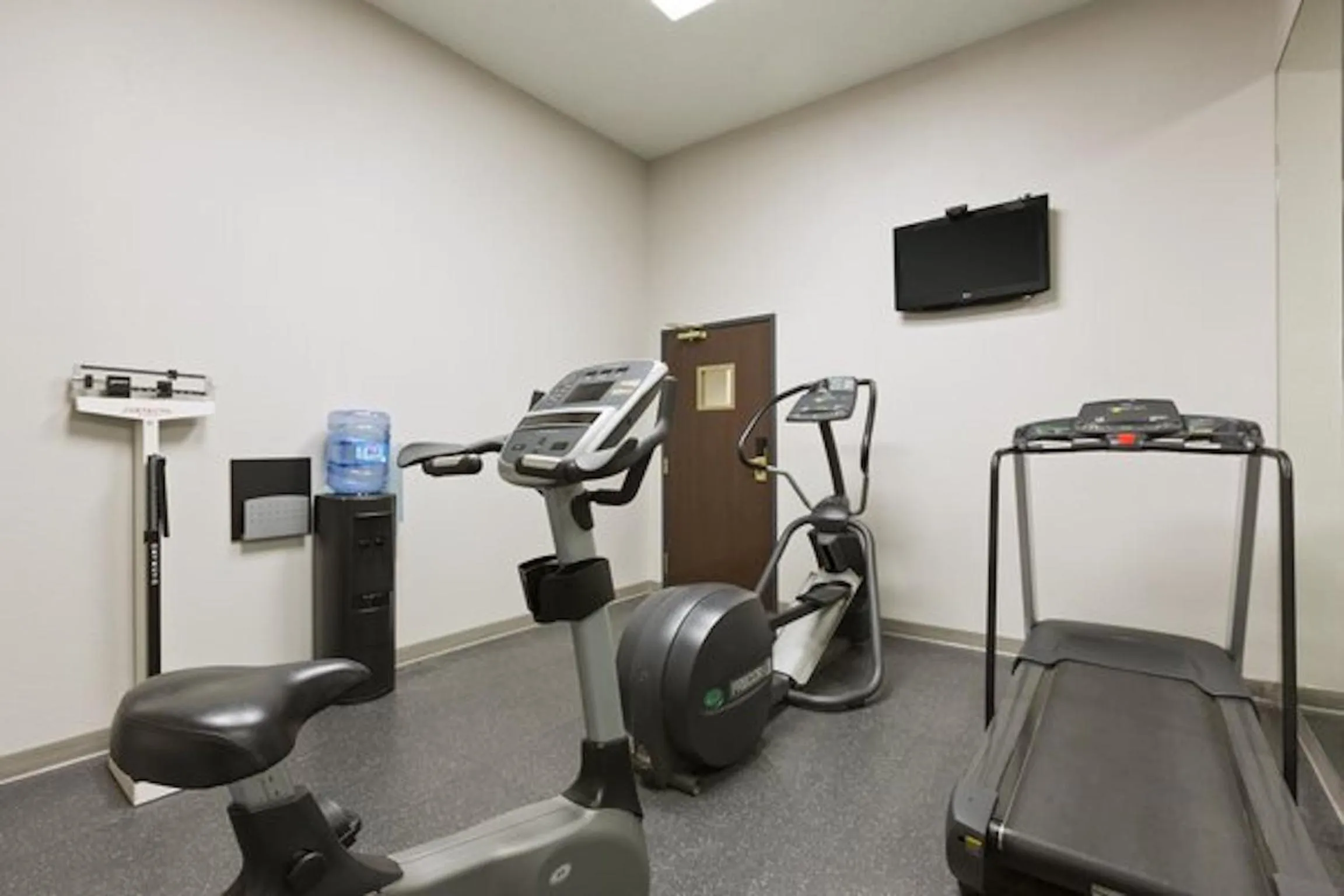 Fitness centre/facilities in Country Inn & Suites by Radisson, Austin North Pflugerville , TX