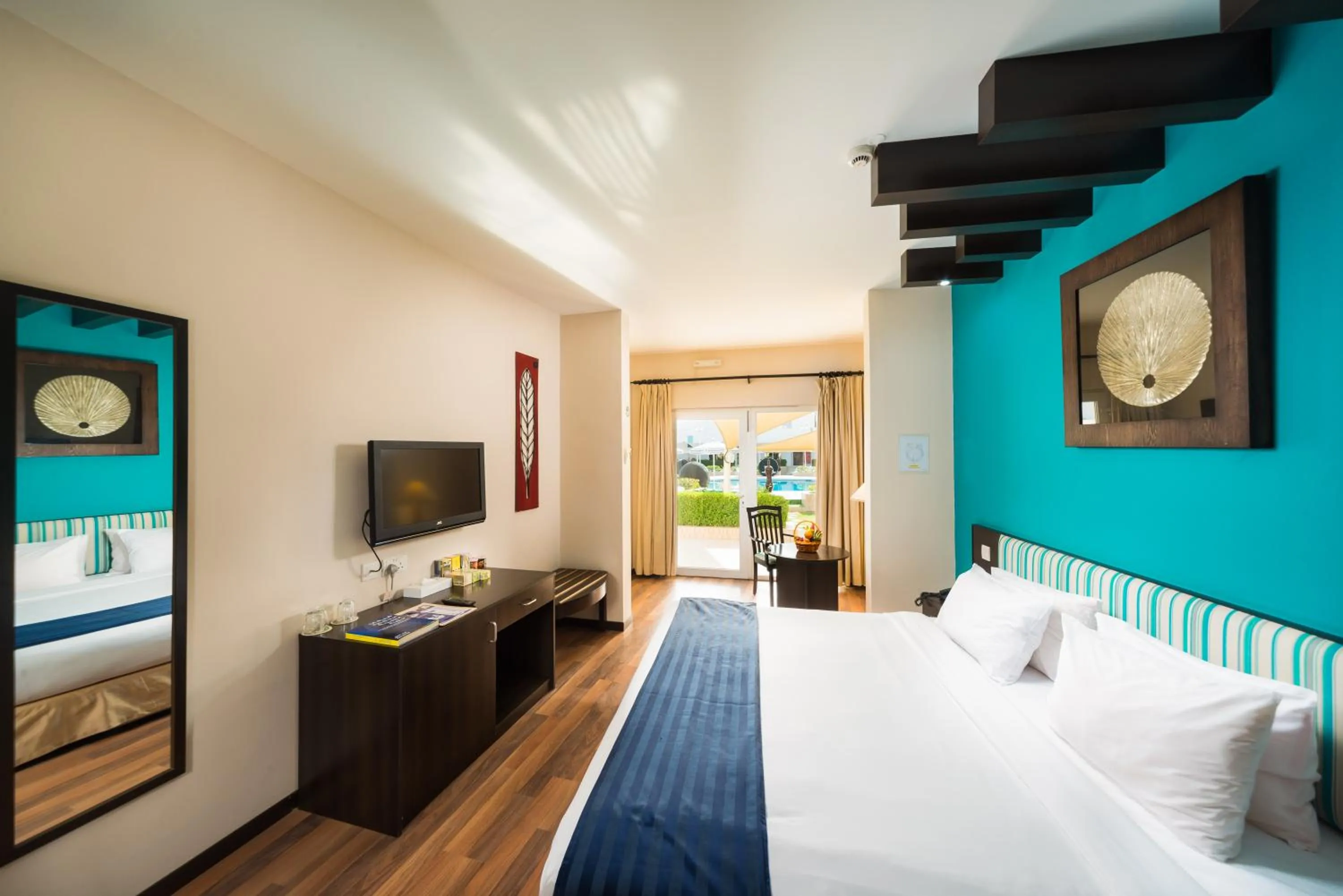 Bed in Al Wadi Hotel