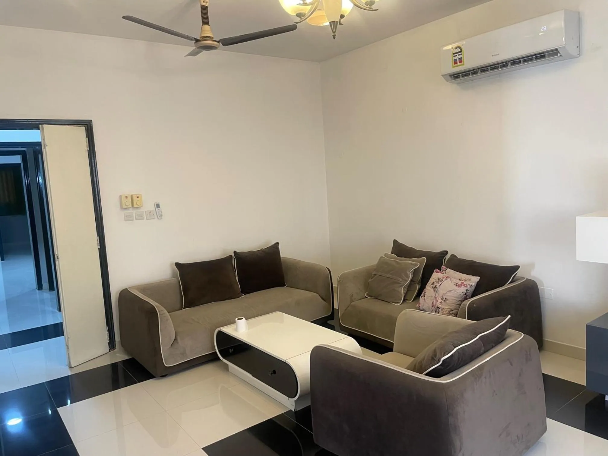 Living room in Al Wadi Hotel