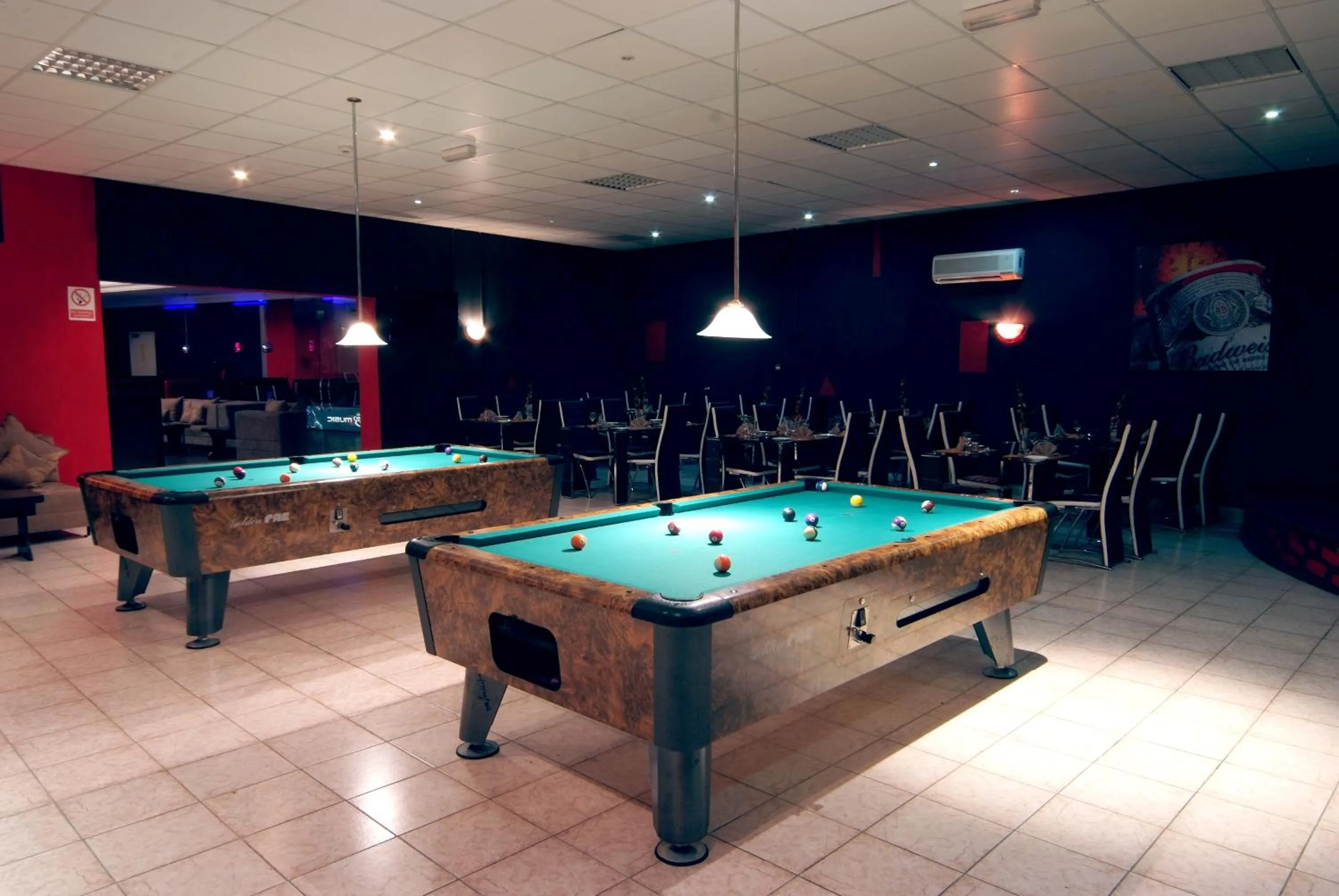 Billiard in Al Wadi Hotel