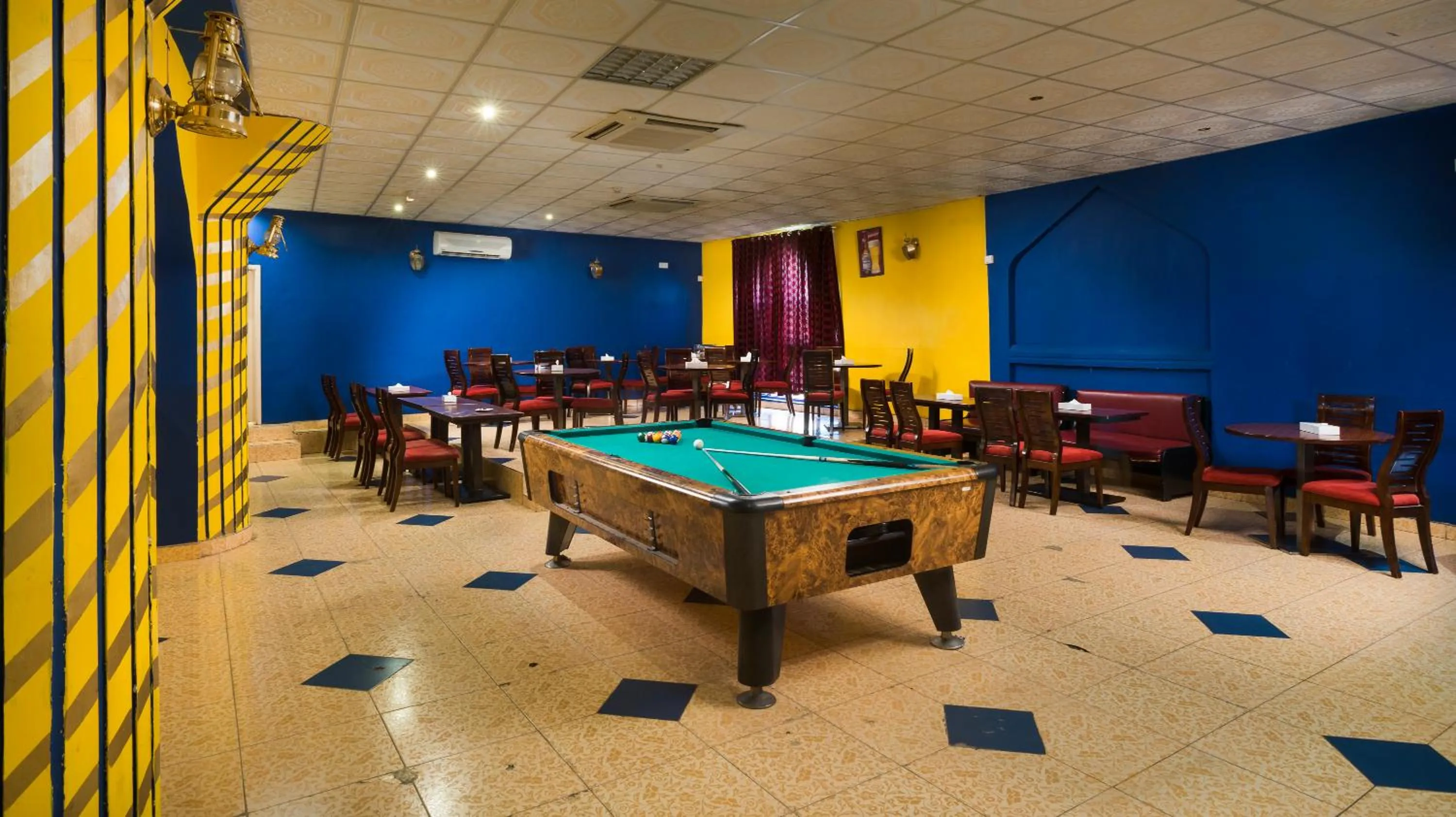 Billiard in Al Wadi Hotel