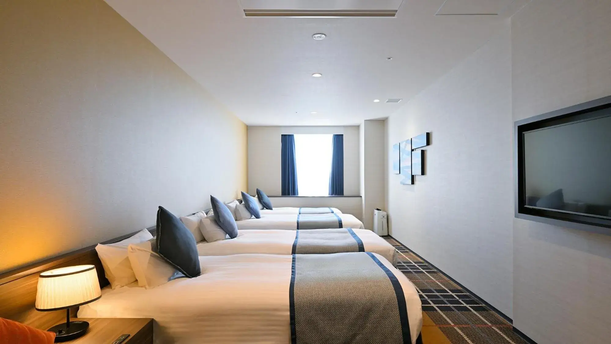 Standard Family Room in Quintessa Hotel Osaka Bay Standard Family Room in Quintessa Hotel Osaka Bay