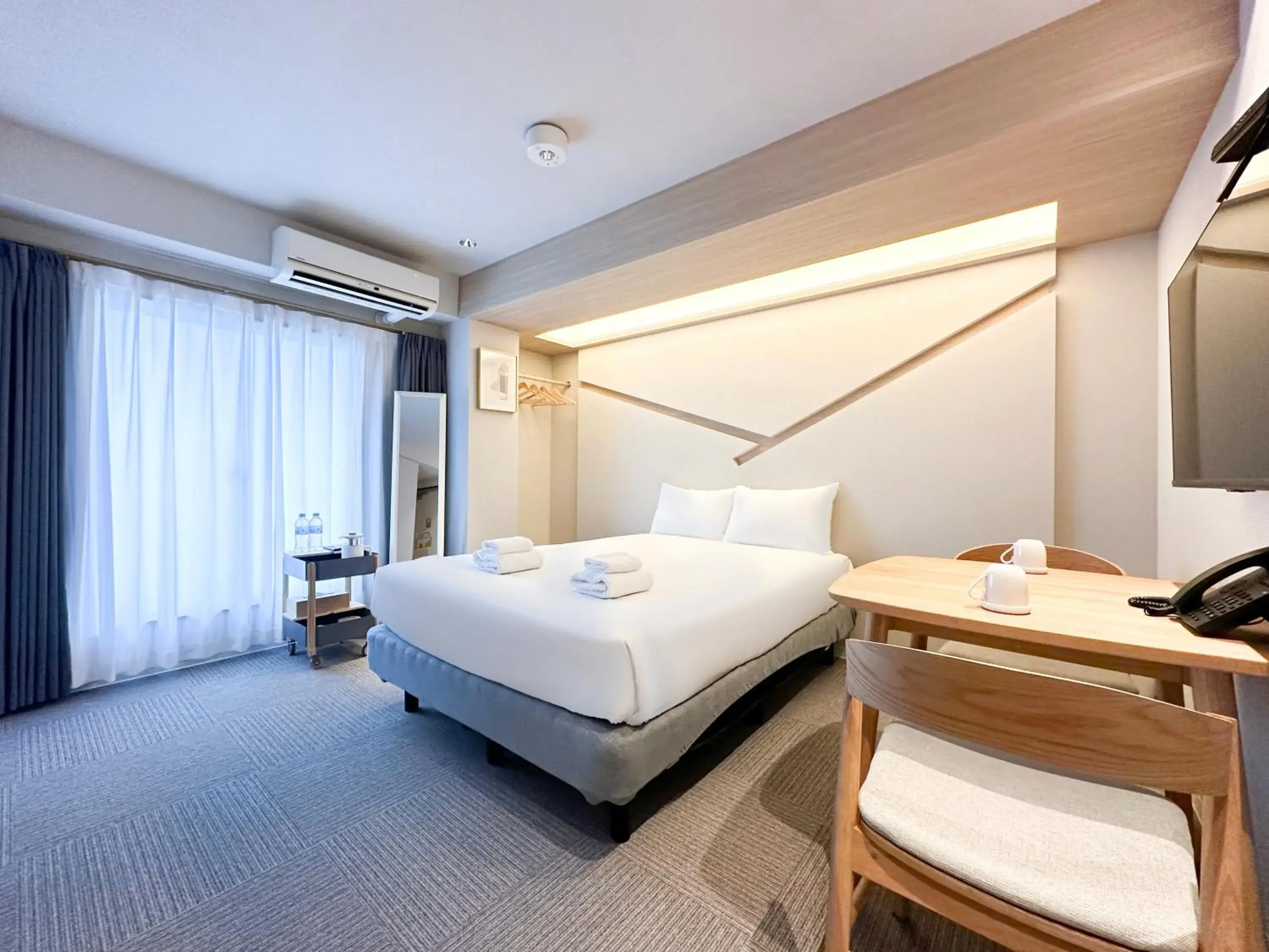 Bed in Osaka Ebisu Hotel Bed in Osaka Ebisu Hotel