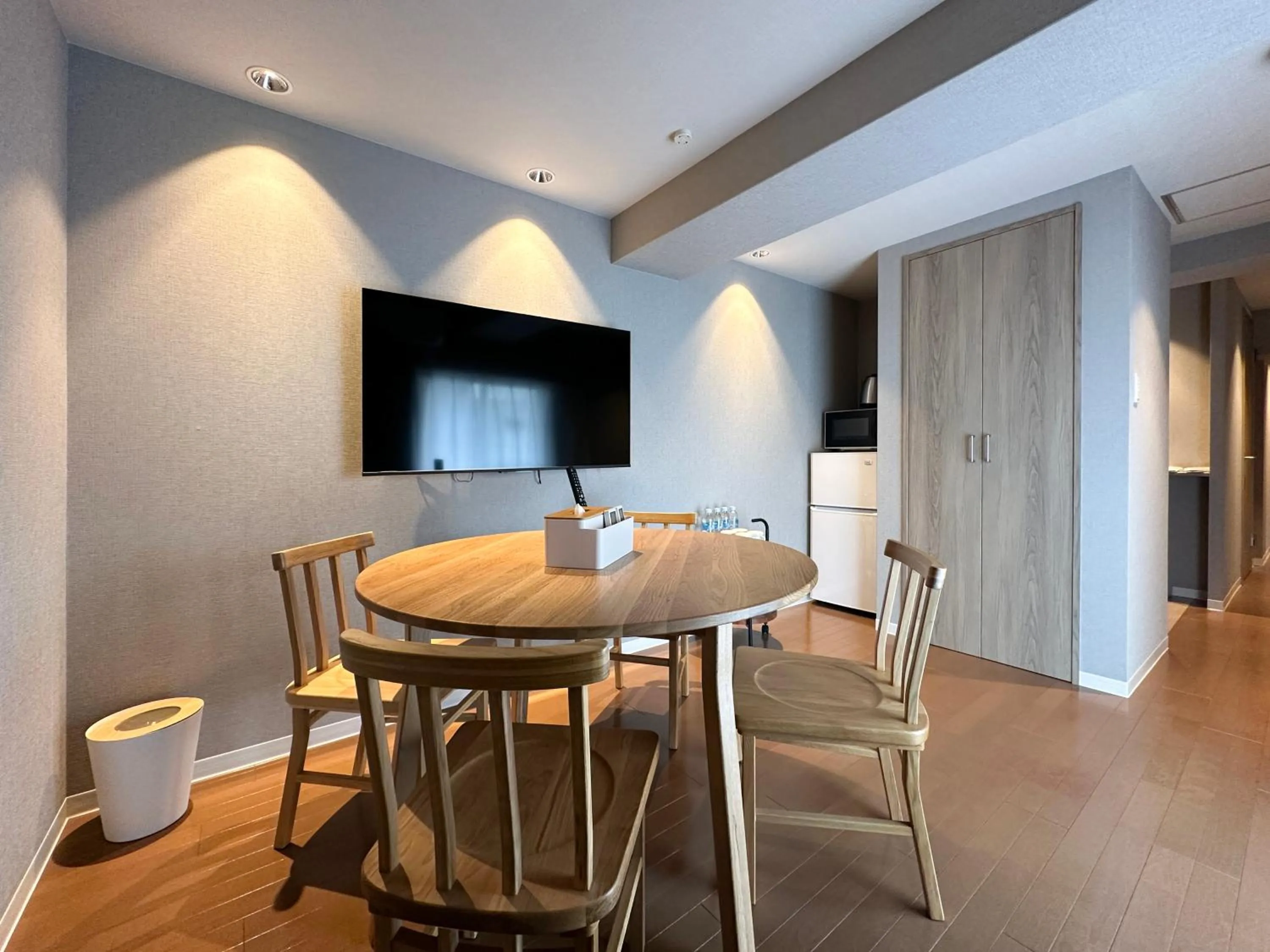 TV and multimedia in Osaka Ebisu Hotel