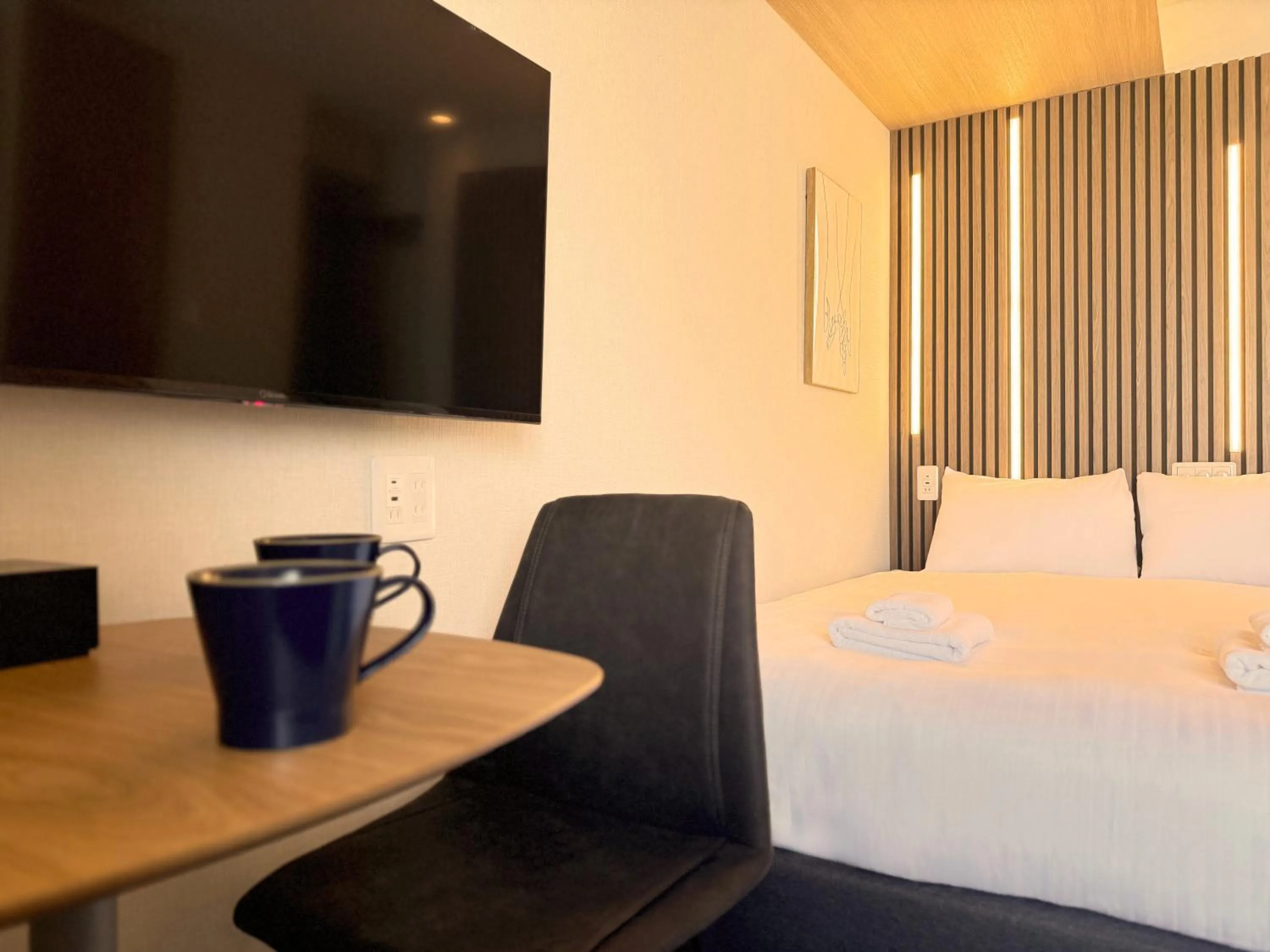 Bed in Osaka Ebisu Hotel