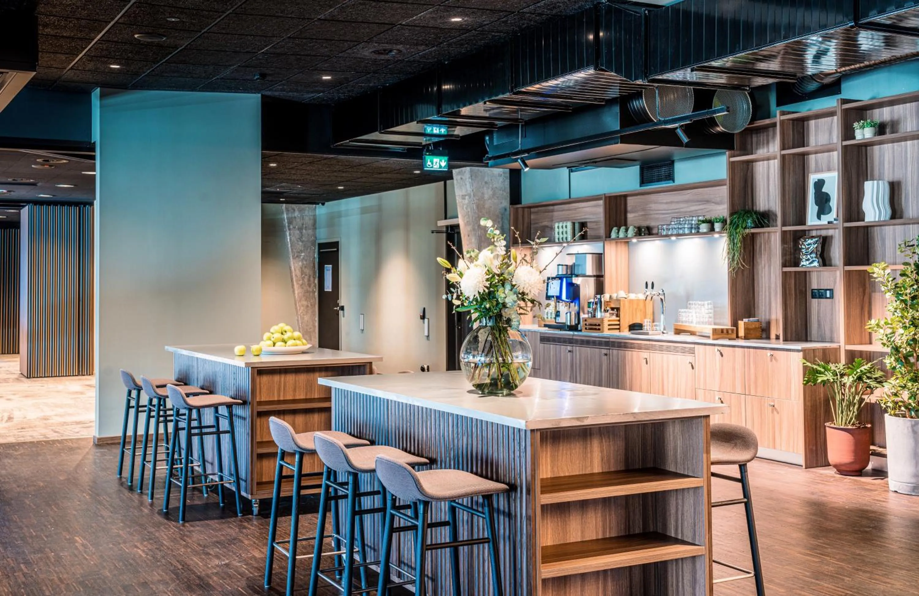 Lobby or reception in Quality Hotel Grand, Borås