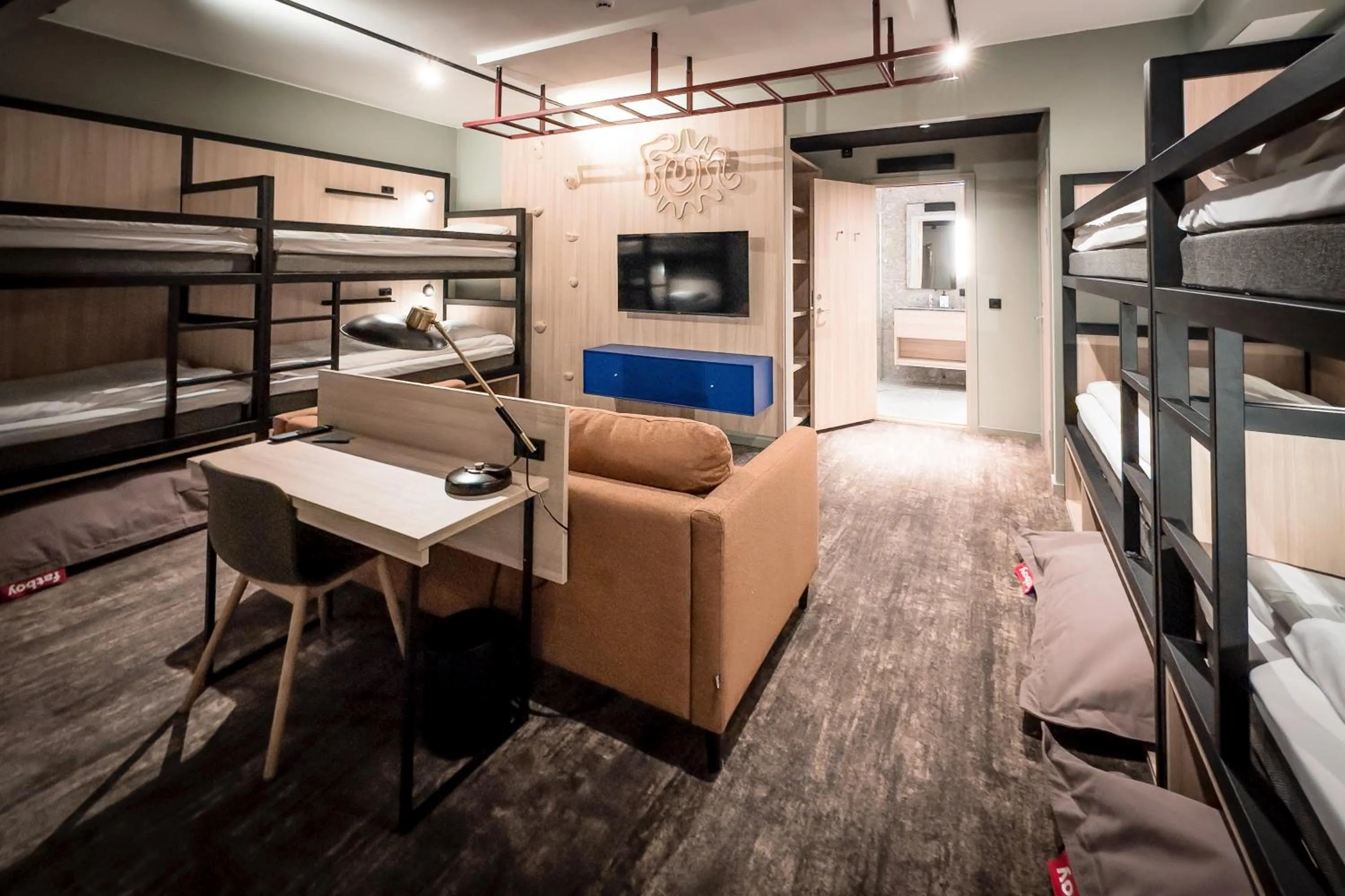 Bedroom, Bed in Quality Hotel Grand, Borås