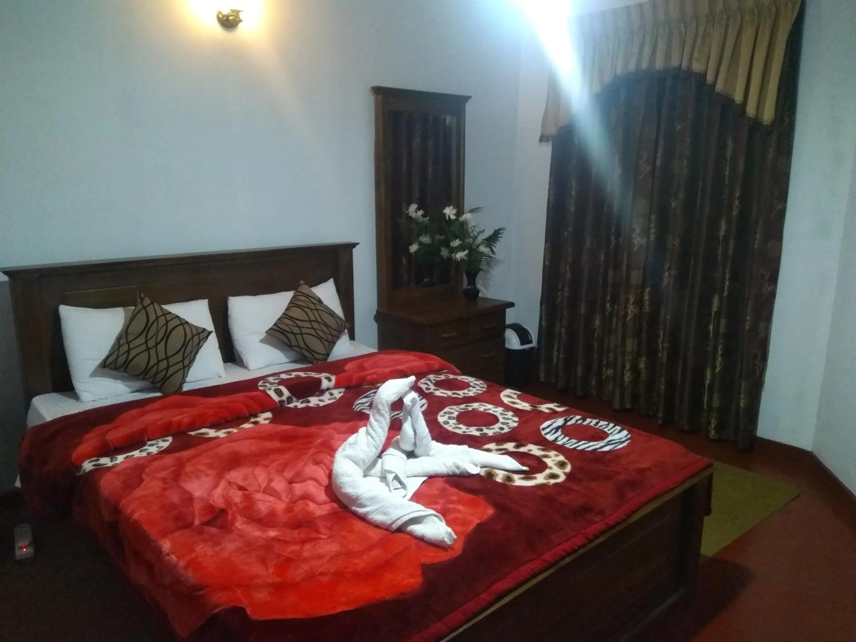 Standard Double Room with Mountain View - single occupancy in Avon Field Holiday Bungalow