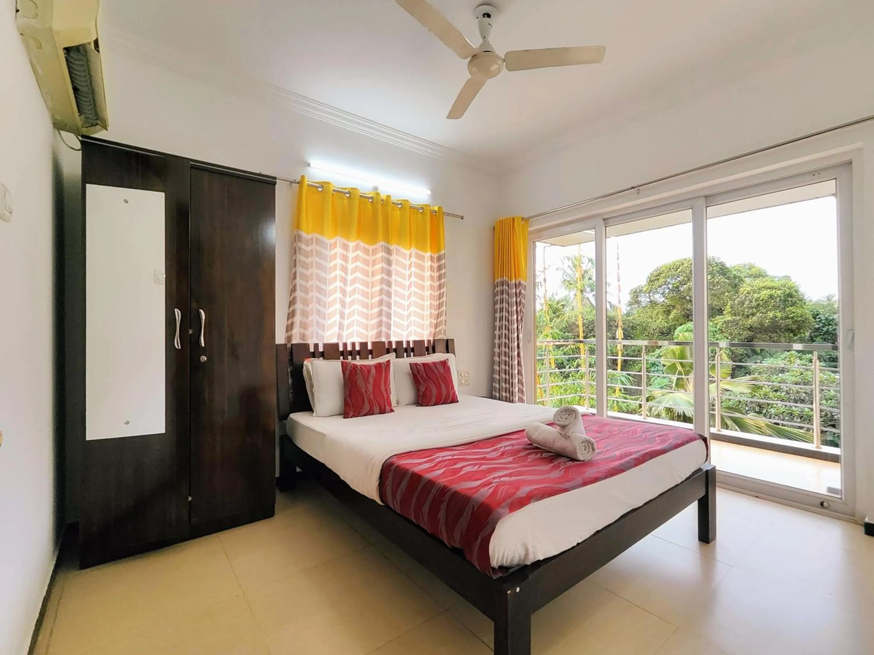 Bed in Ivy Retreat Apartments, Baga, Goa