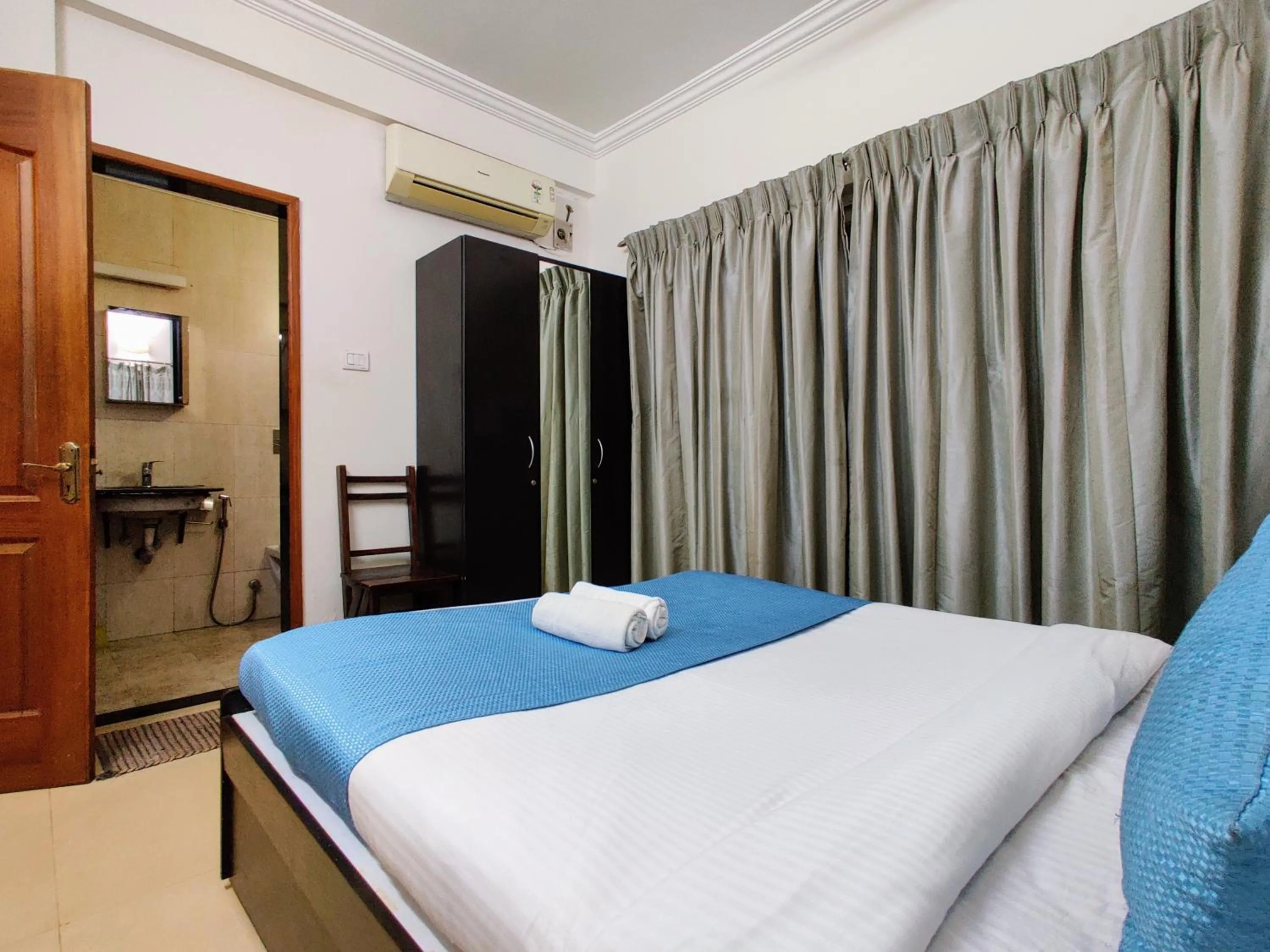 Bed in Ivy Retreat Apartments, Baga, Goa
