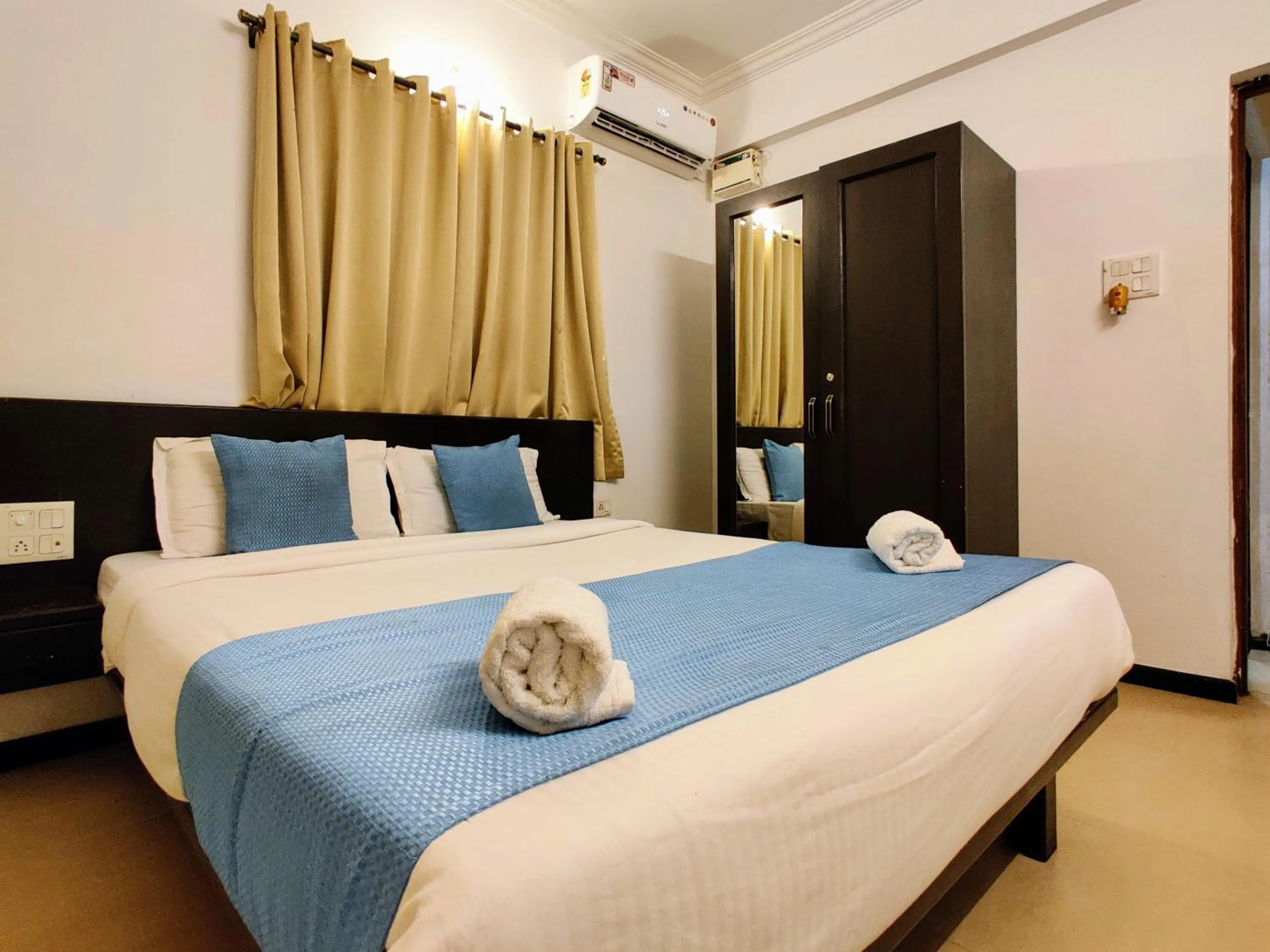 Bed in Ivy Retreat Apartments, Baga, Goa