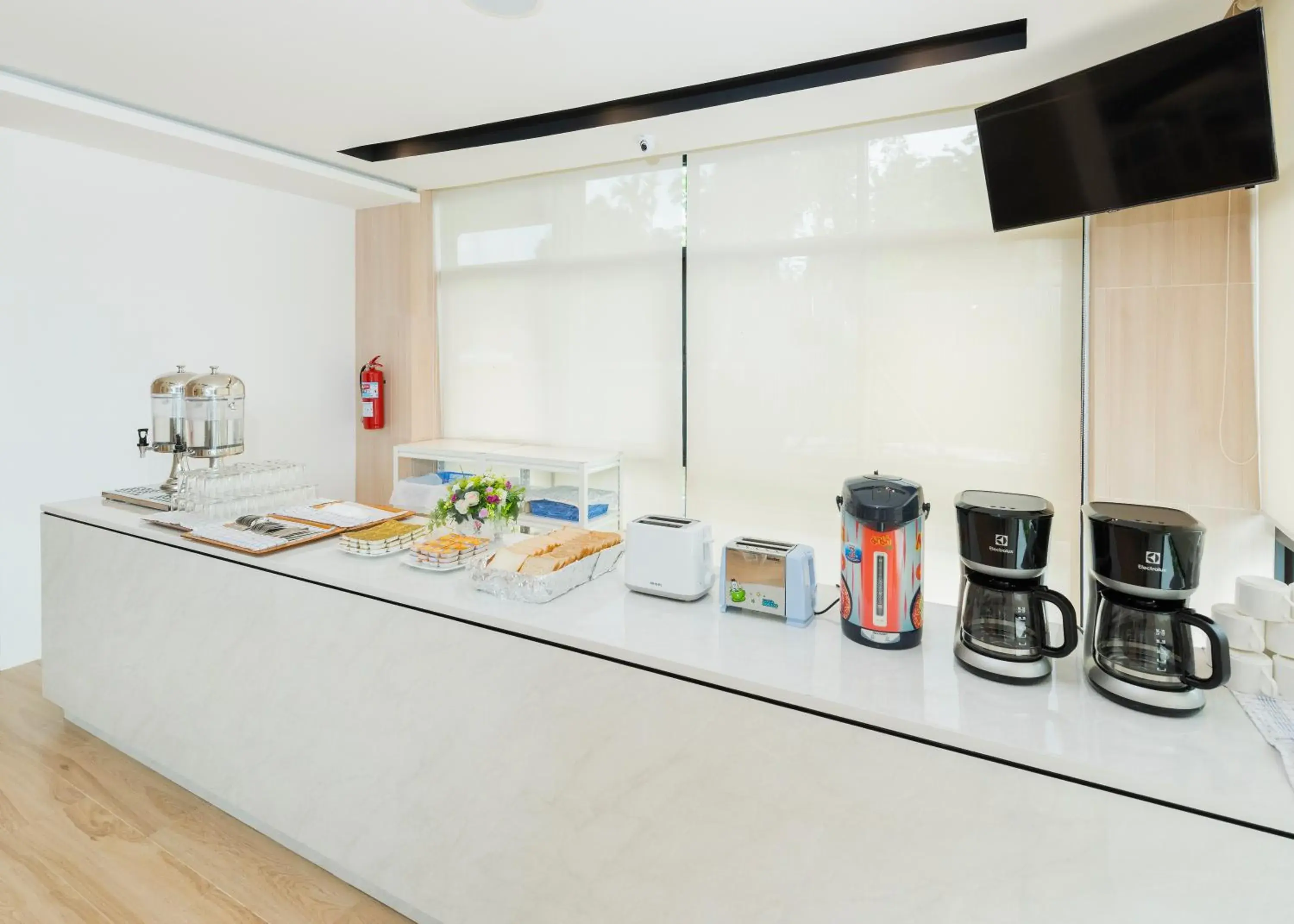 Restaurant/places to eat in Trat City Hotel Restaurant/places to eat in Trat City Hotel