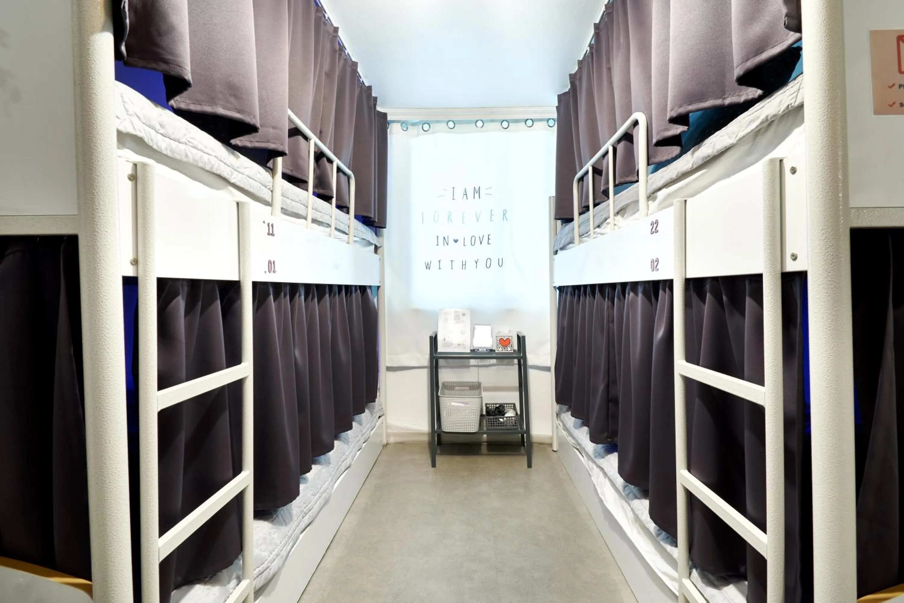 Photo of the whole room, Bed in Jun Guesthouse