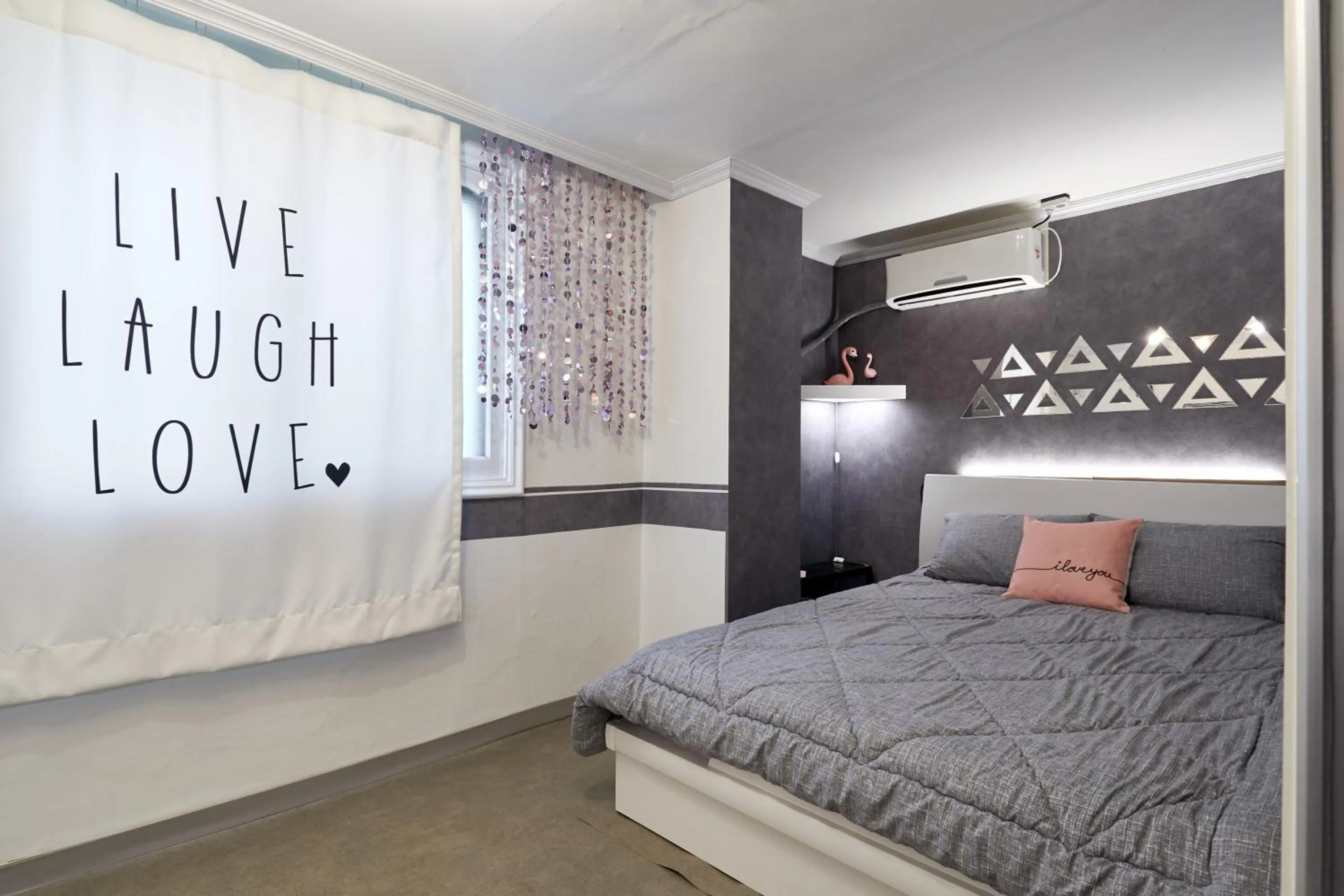 Bed in Jun Guesthouse