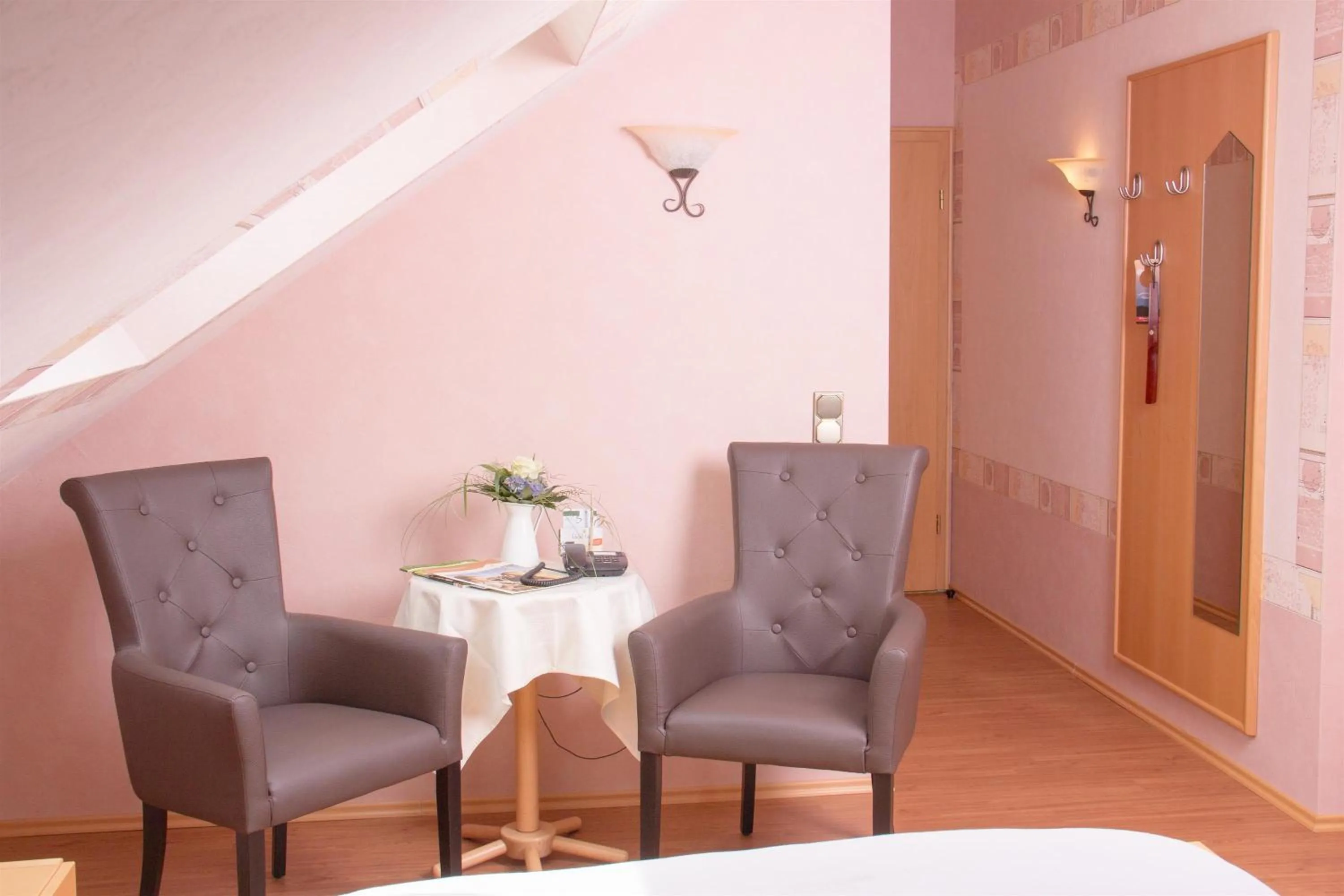 Photo of the whole room in Landidyll Landhaus Liesetal