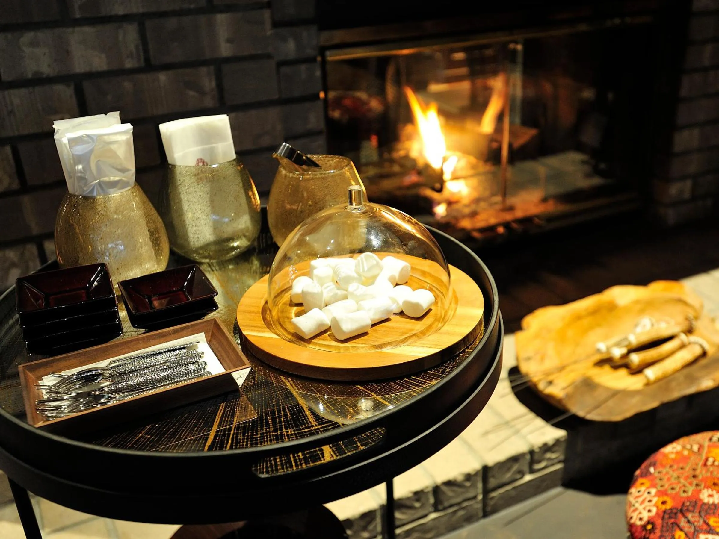 Lounge or bar in Hakodate Onuma Tsuruga Resort EPUY- 30km from Hakodate Station