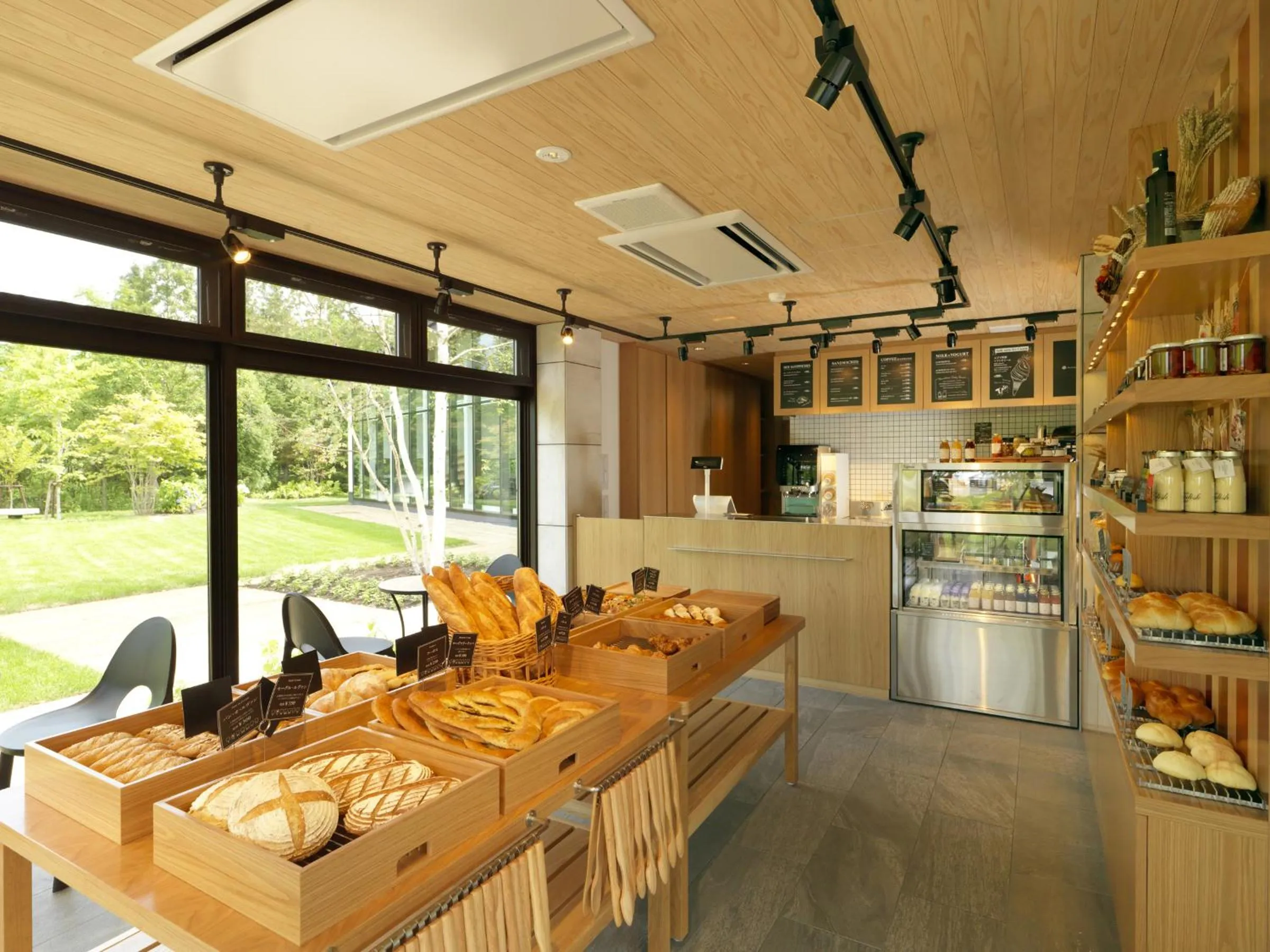 On-site shops in Hakodate Onuma Tsuruga Resort EPUY- 30km from Hakodate Station