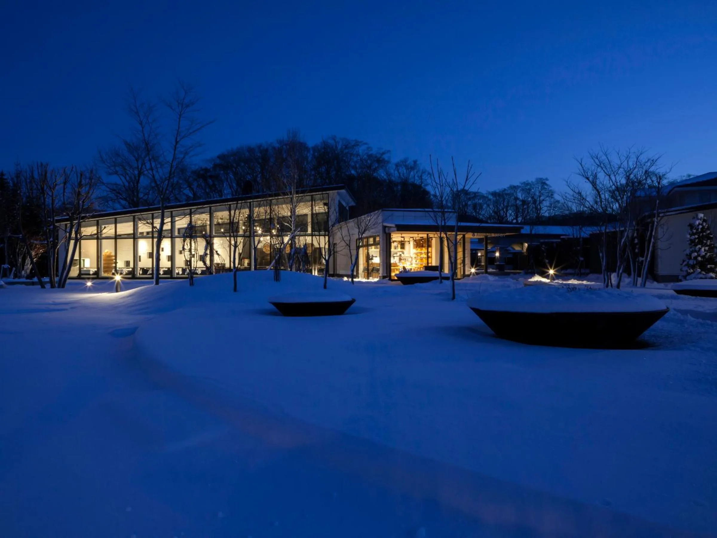 Property building in Hakodate Onuma Tsuruga Resort EPUY- 30km from Hakodate Station