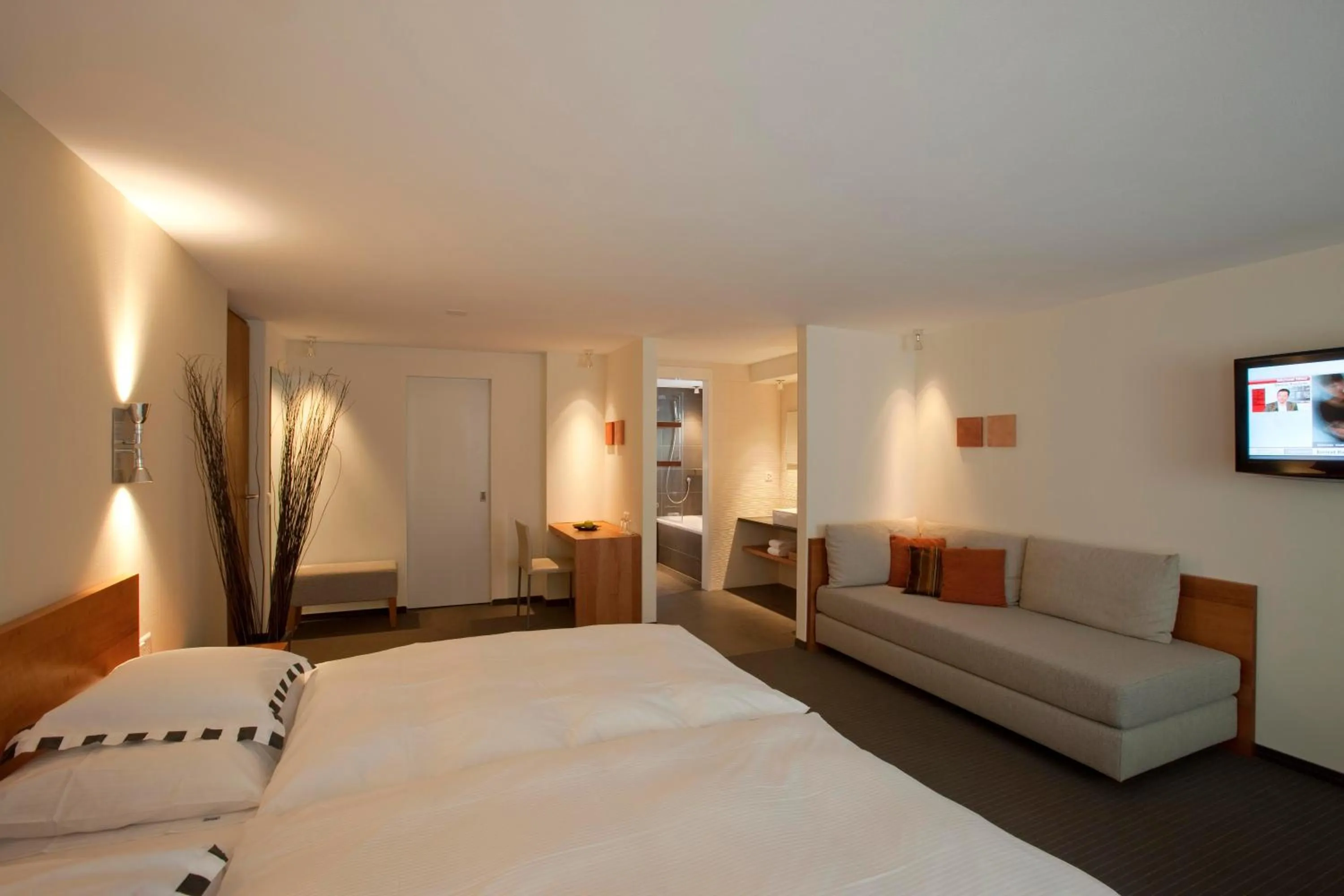 Photo of the whole room, Bed in Hotel Allalin Saas-Fee