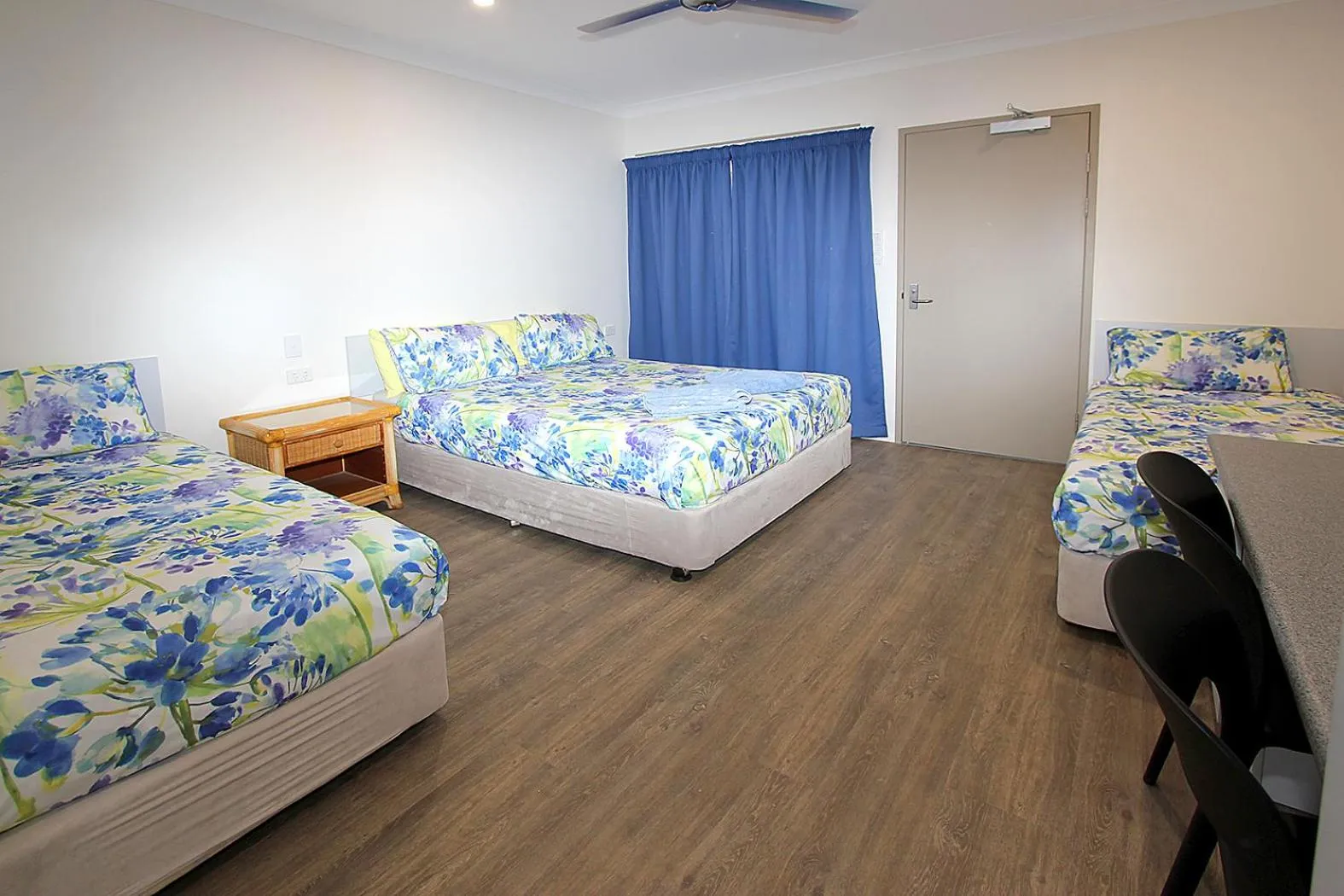 Comfort Triple Room with Shower in Reef Gardens Motel