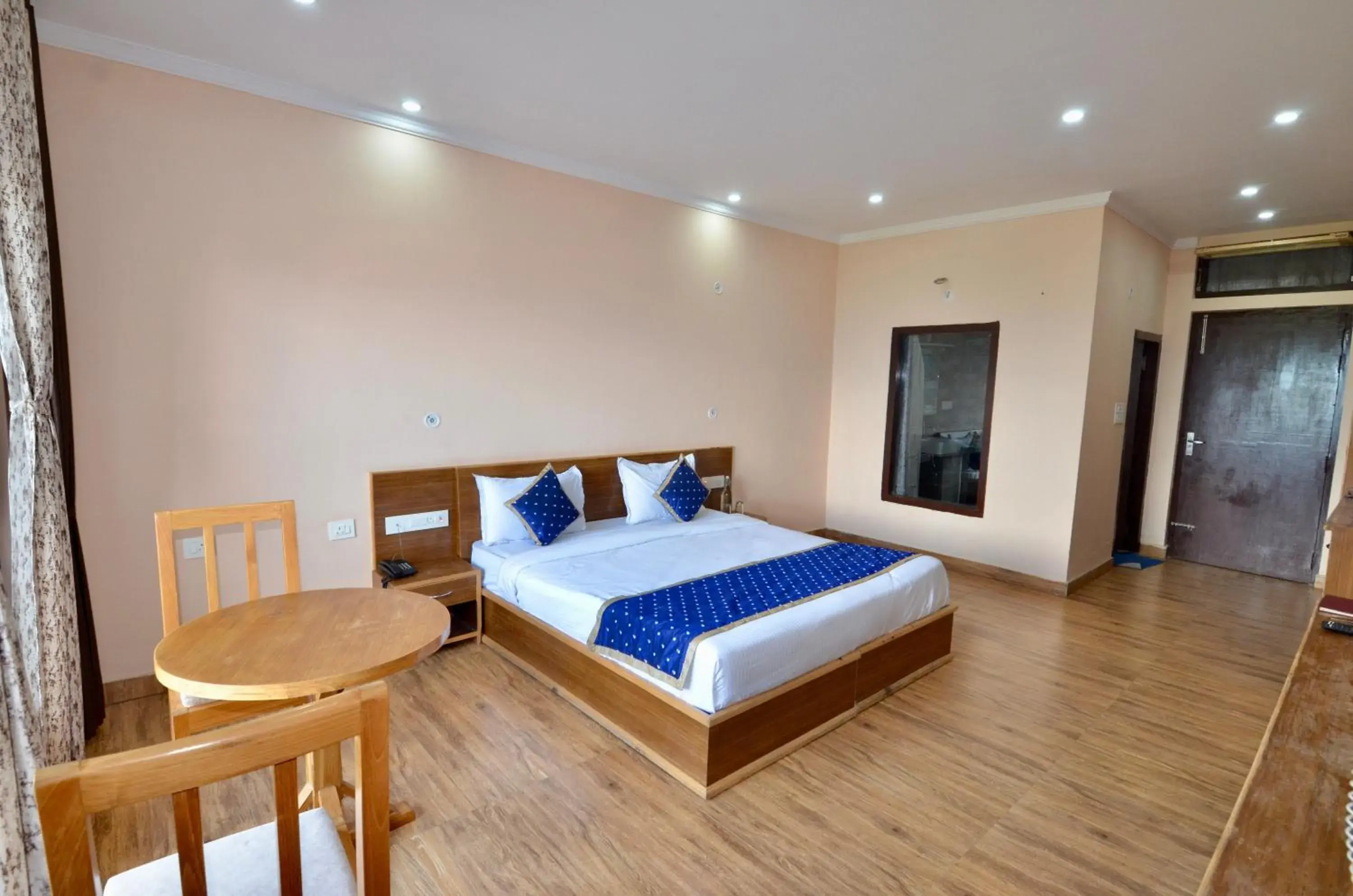 Photo of the whole room in Uttarakhand resort Photo of the whole room in Uttarakhand resort