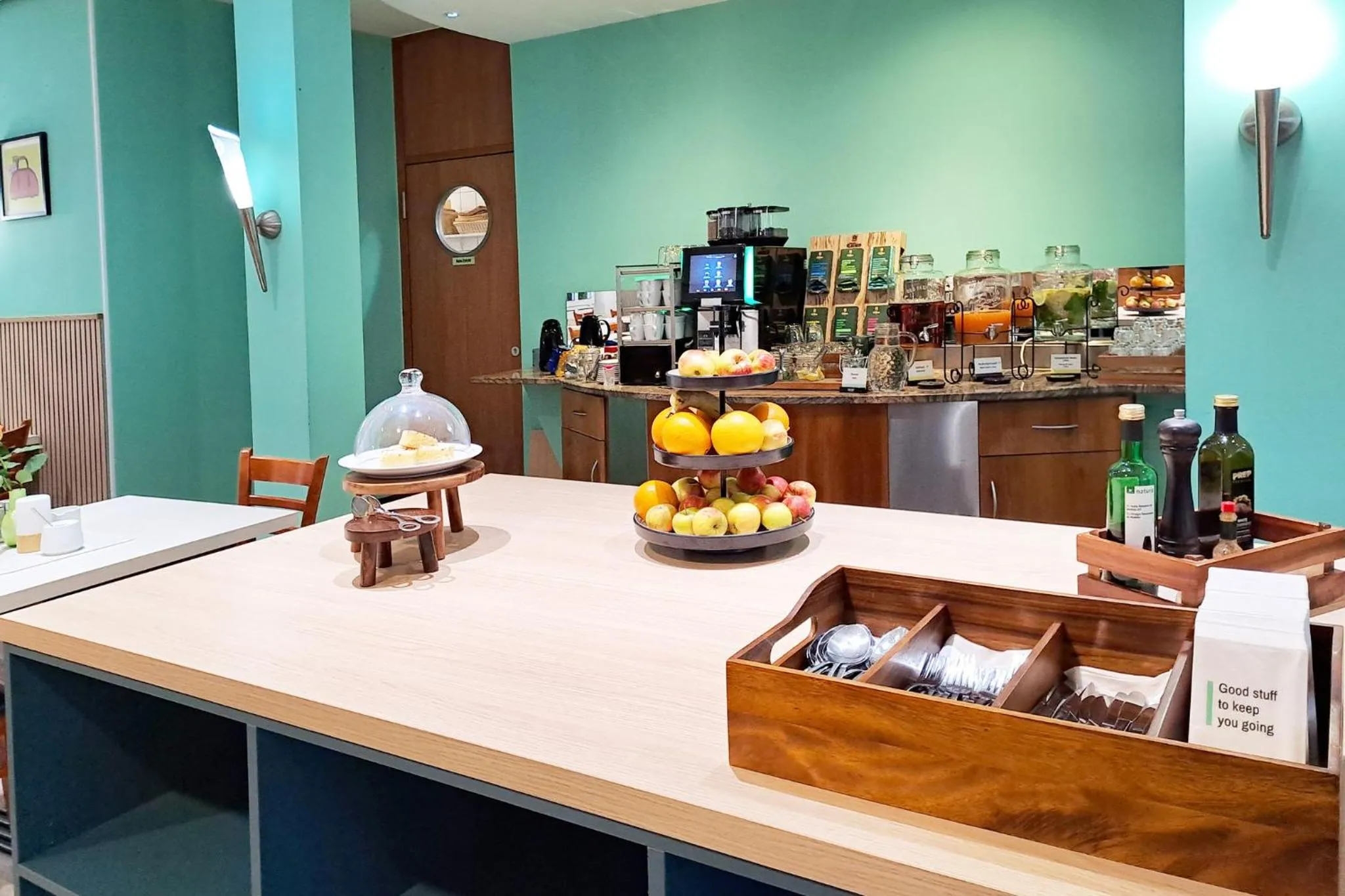 Breakfast in Garner Hotel Cottbus Süd by IHG