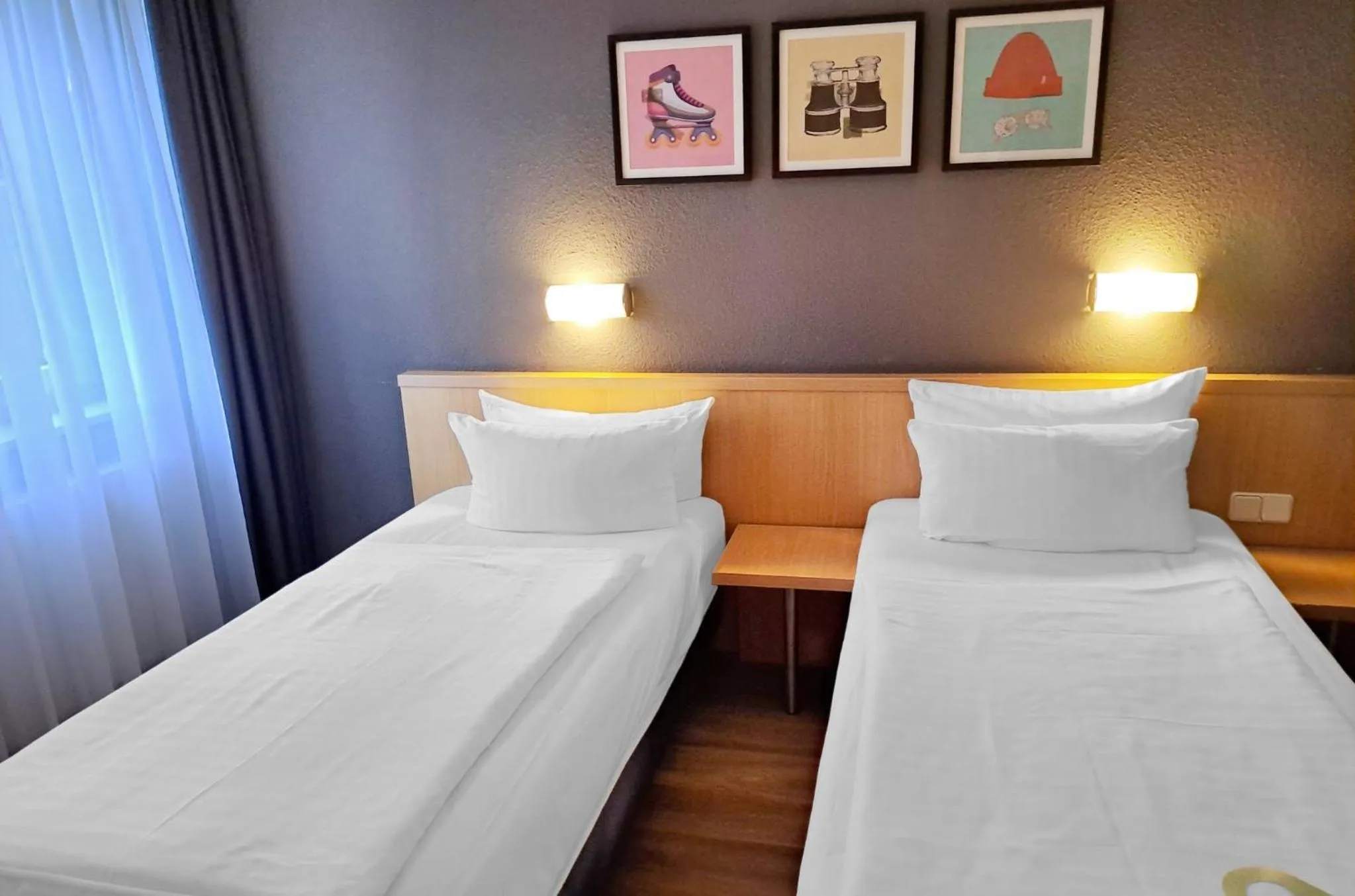 Photo of the whole room, Bed in Garner Hotel Cottbus Süd by IHG