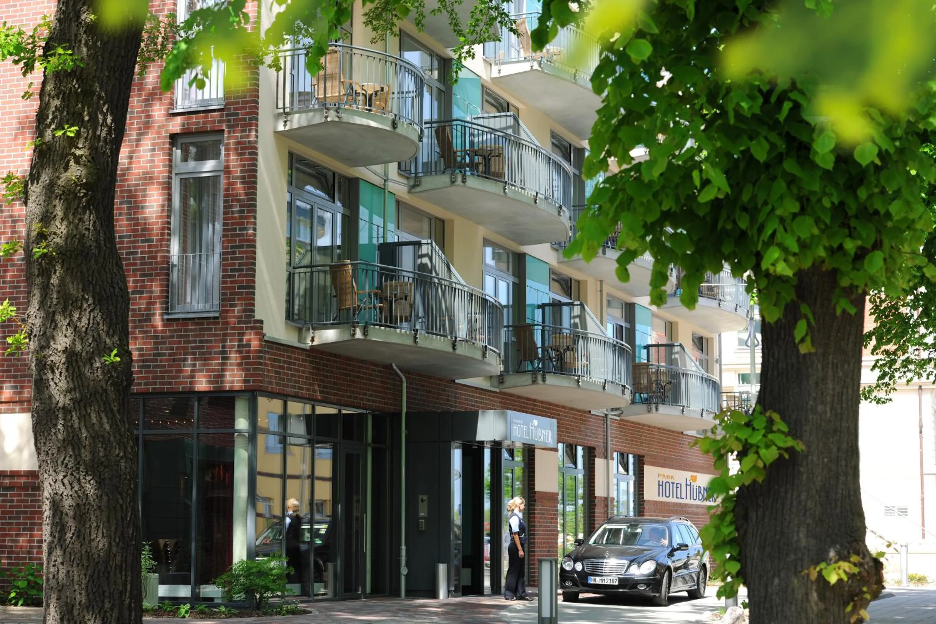 Property building in Park-Hotel Hübner