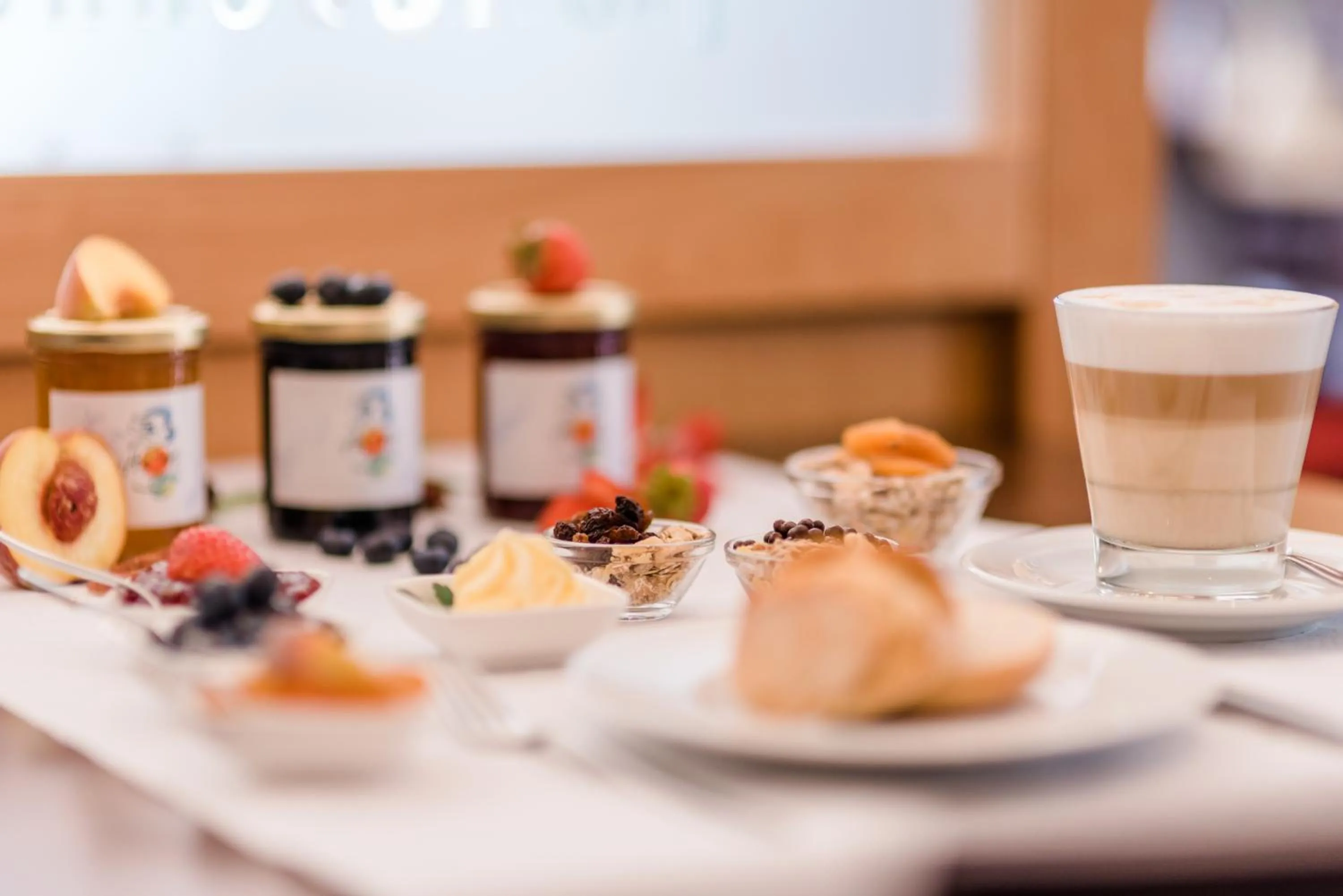 Breakfast in Park-Hotel Hübner