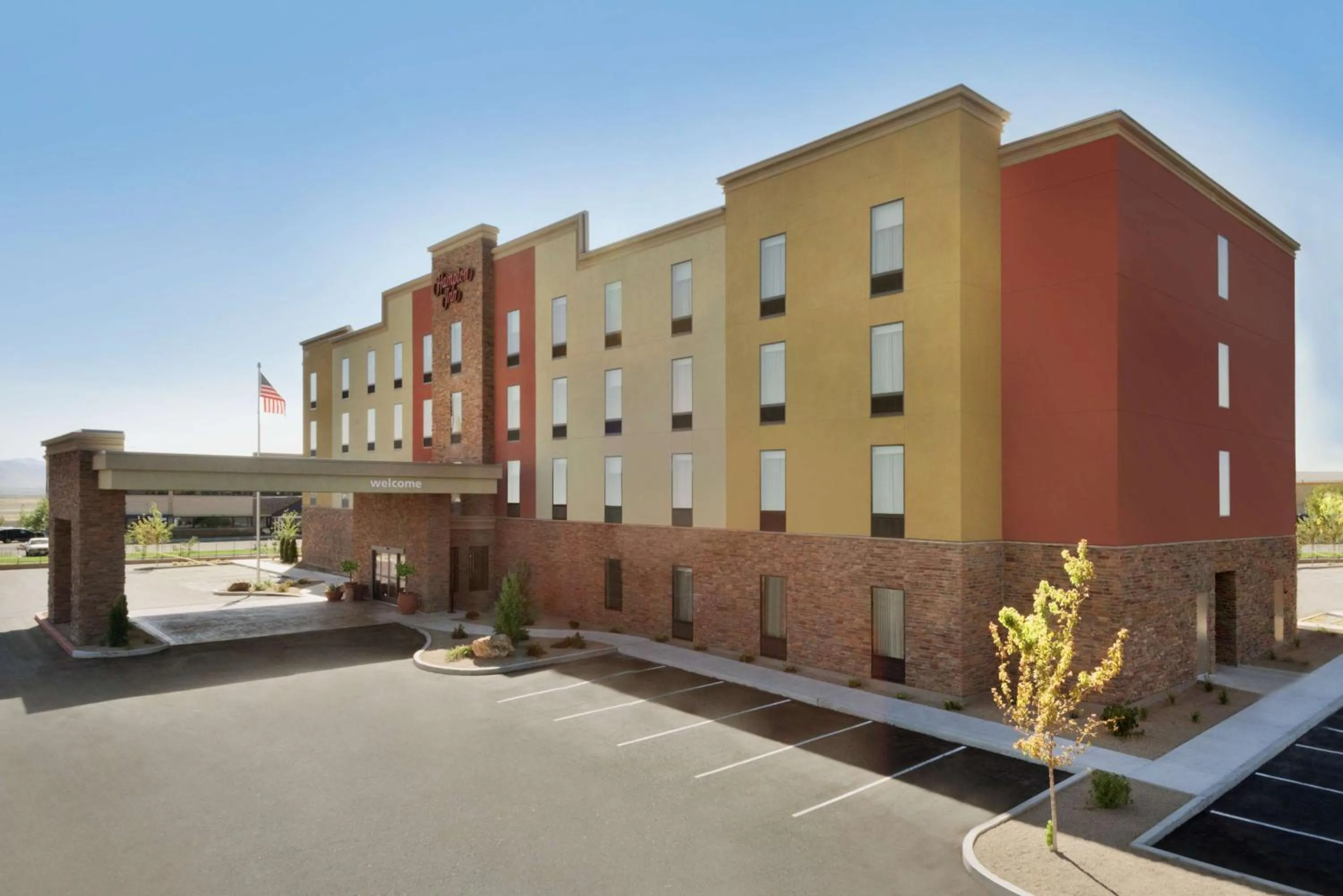 Property building in Hampton Inn by Hilton Elko Nevada