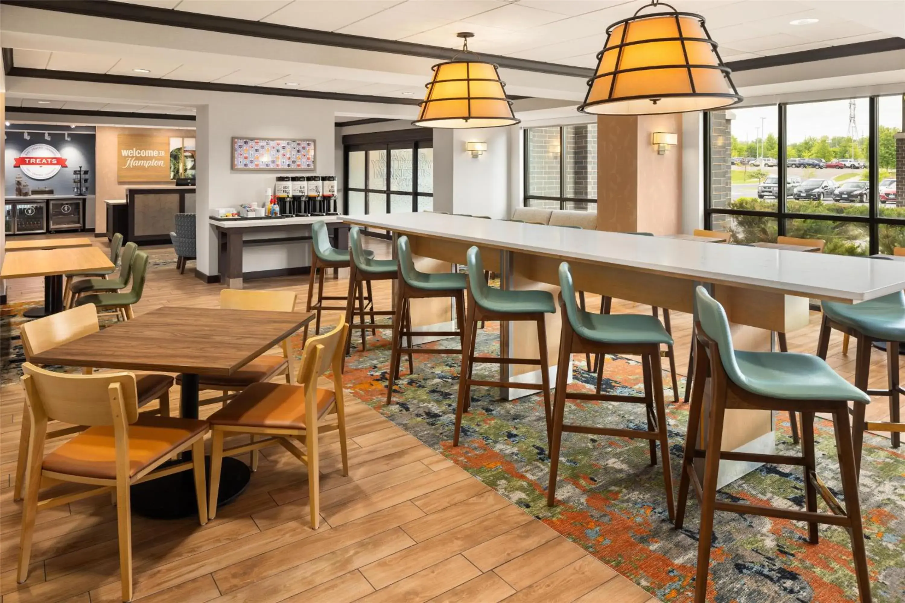 Lobby or reception in Hampton Inn Minneapolis-Roseville,MN Lobby or reception in Hampton Inn Minneapolis-Roseville,MN