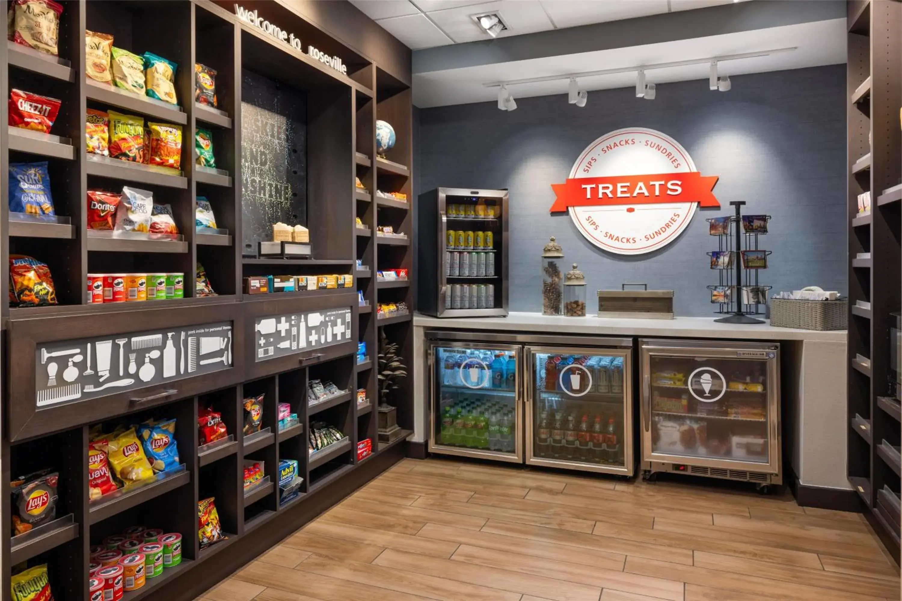 Restaurant/places to eat in Hampton Inn Minneapolis-Roseville,MN Restaurant/places to eat in Hampton Inn Minneapolis-Roseville,MN