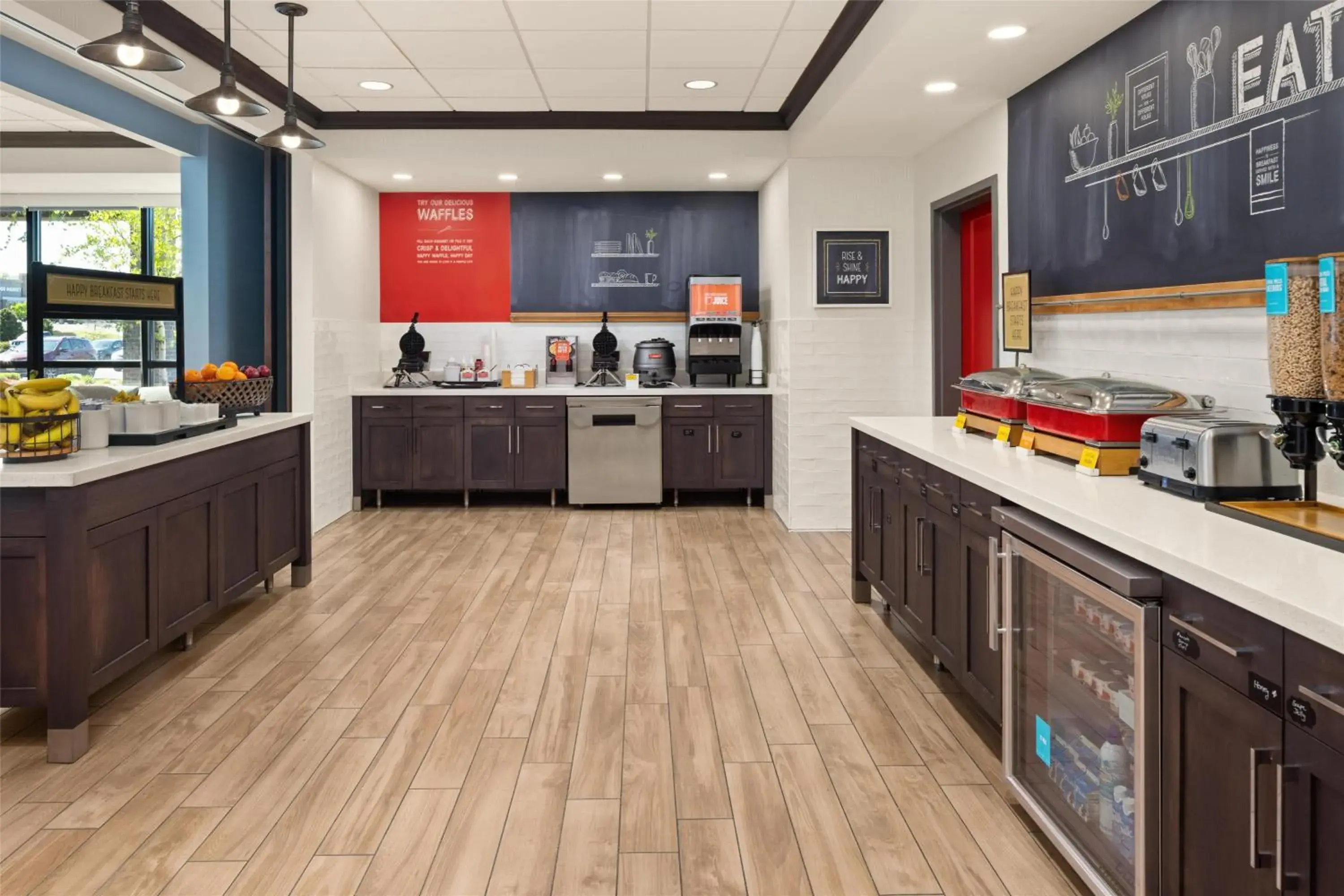 Breakfast in Hampton Inn Minneapolis-Roseville,MN Breakfast in Hampton Inn Minneapolis-Roseville,MN