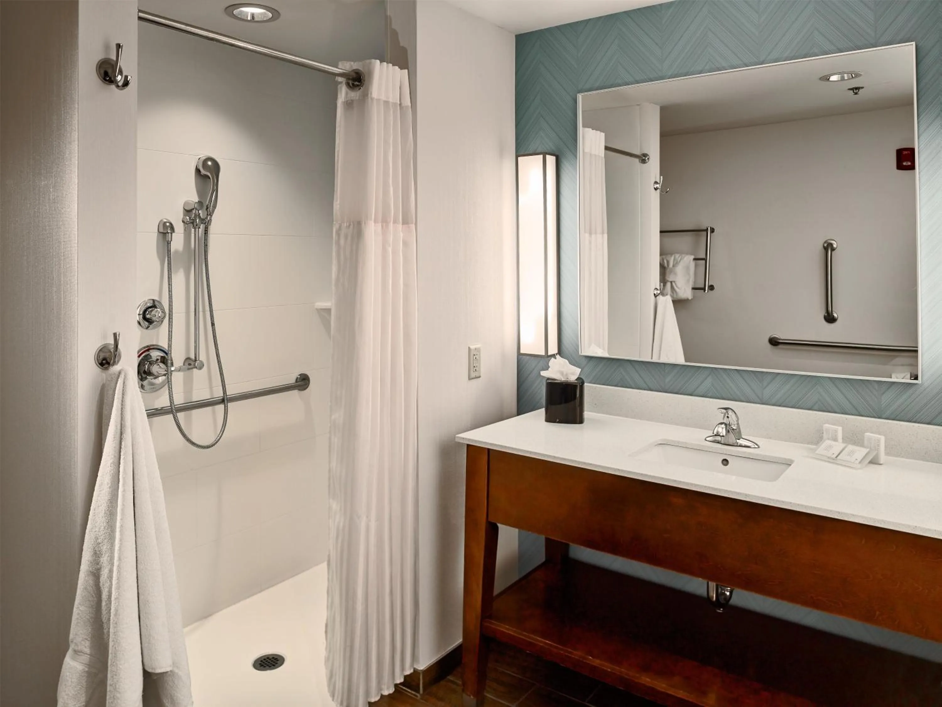 Bathroom in Hilton Garden Inn Pigeon Forge