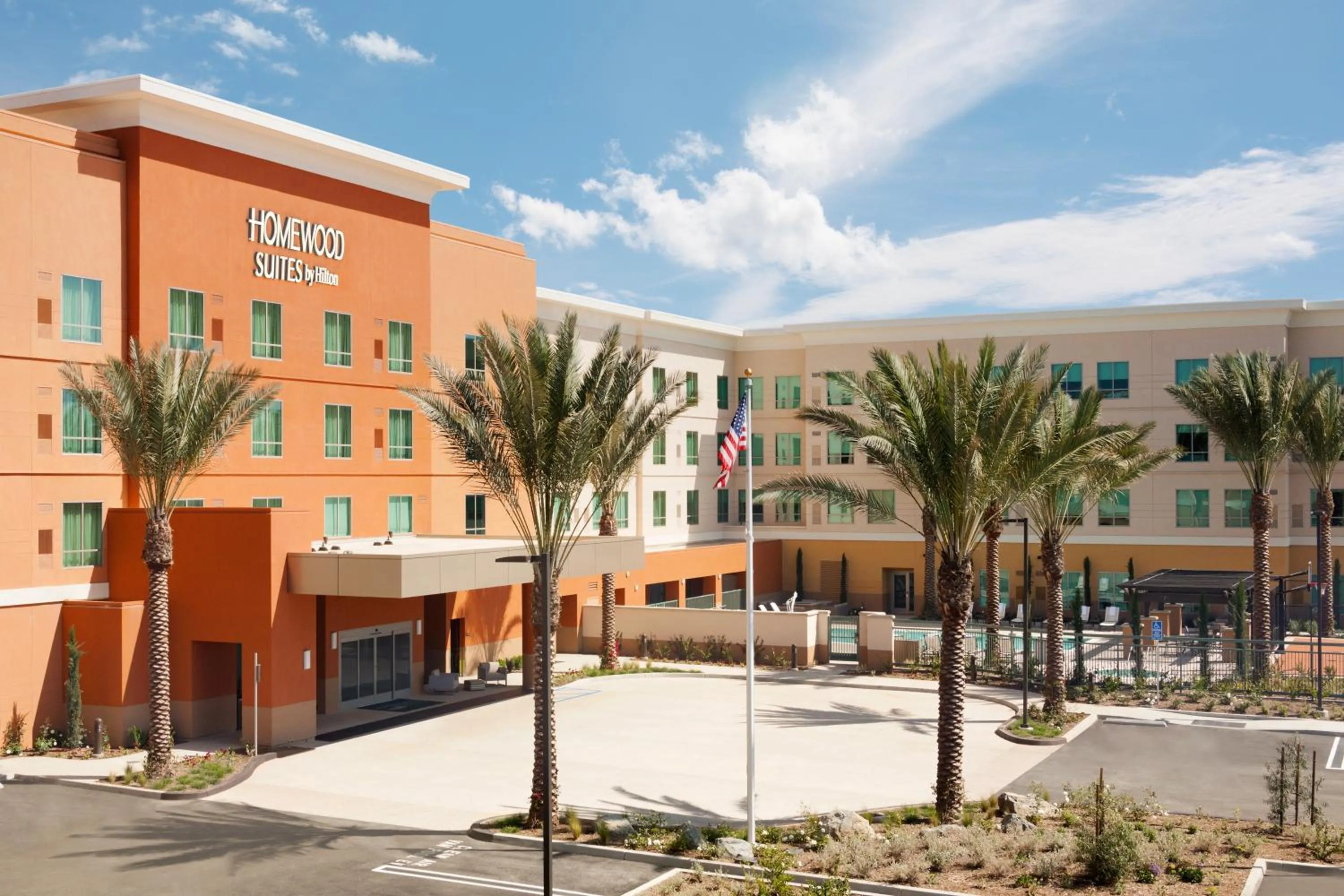 Property building in Homewood Suites By Hilton Irvine John Wayne Airport