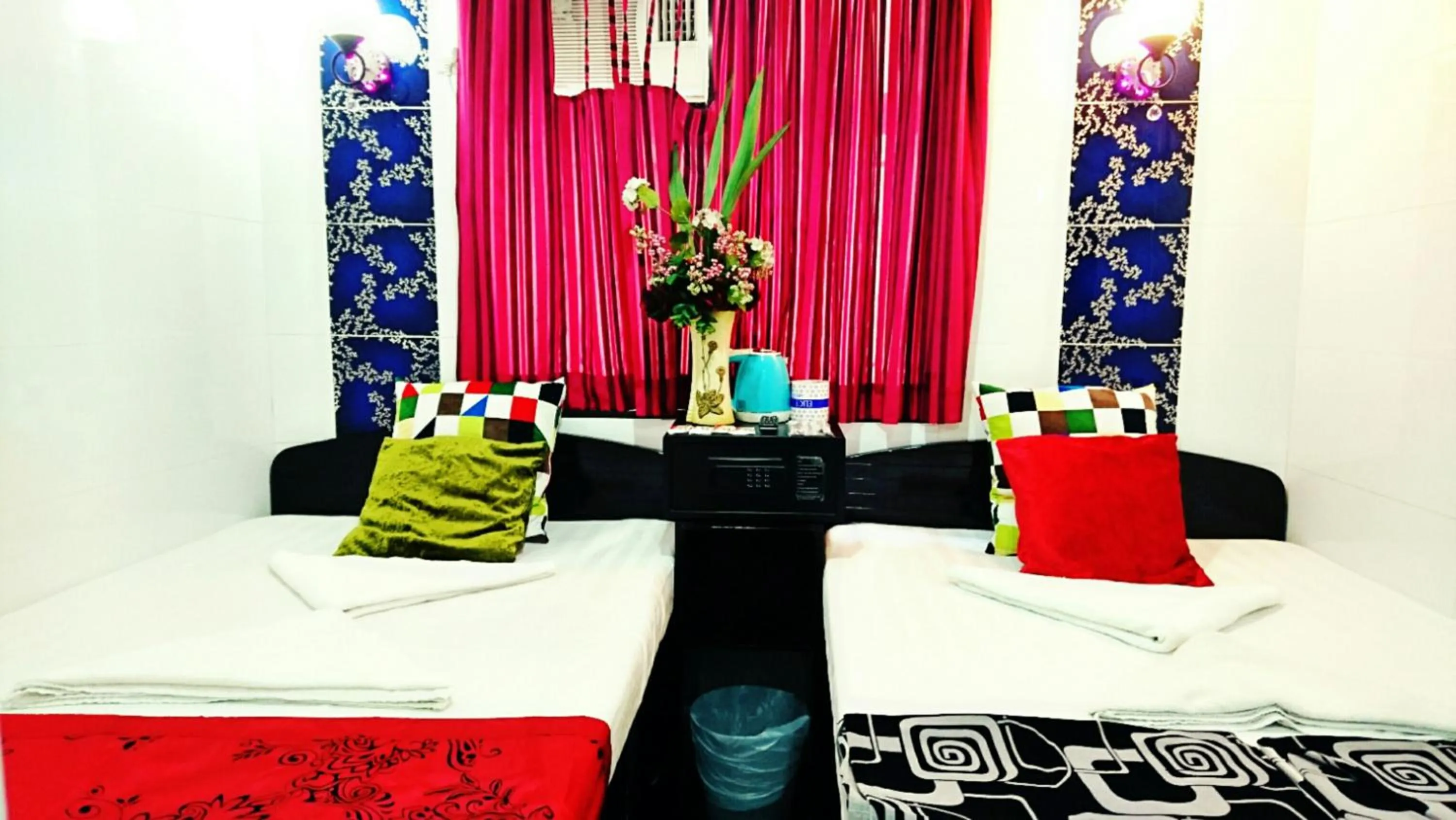 Family in Castle Inn