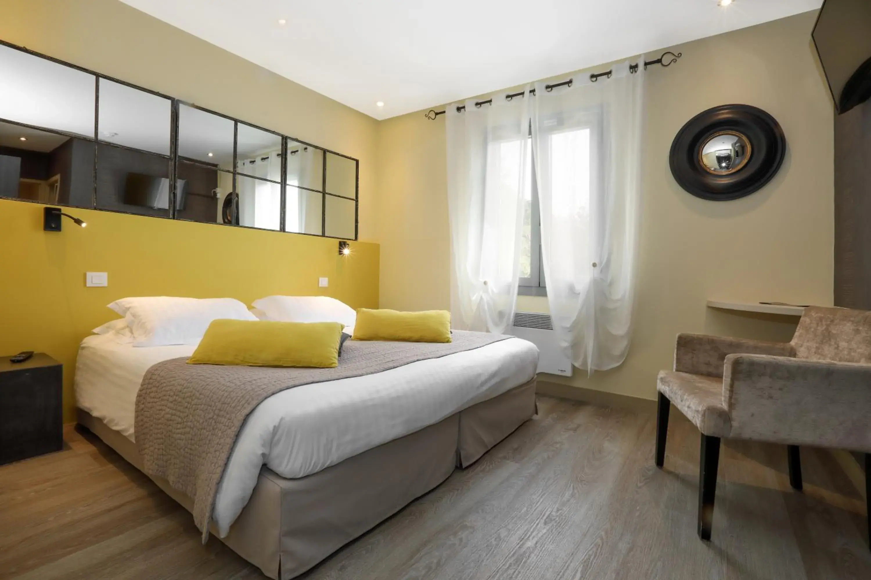 Comfort Twin in Hotel Le Mas de Castel - Piscine chauffee Comfort Twin in Hotel Le Mas de Castel - Piscine chauffee