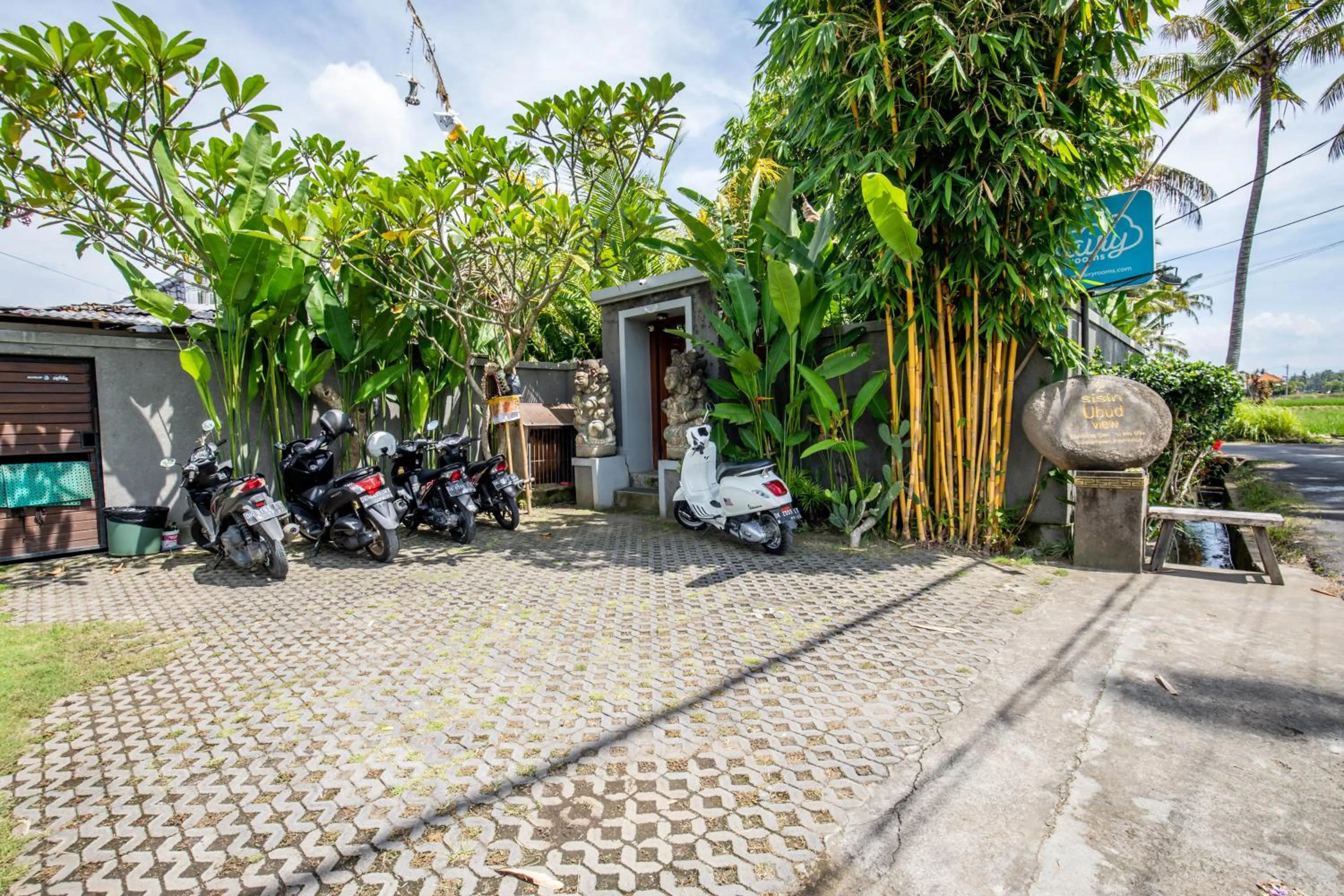 Patio in Sisin Ubud View