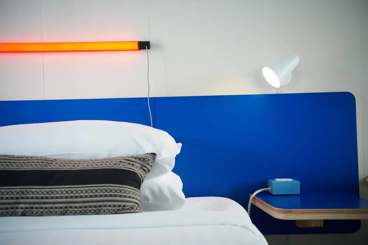 King Room with Pool View in Phoenix Hotel King Room with Pool View in Phoenix Hotel