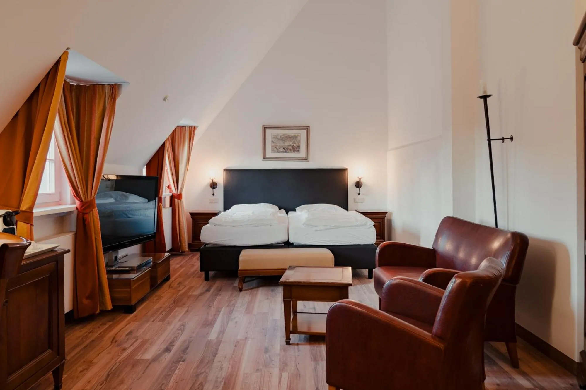 Property building, Bed in Hotel & Gasthaus Backmulde