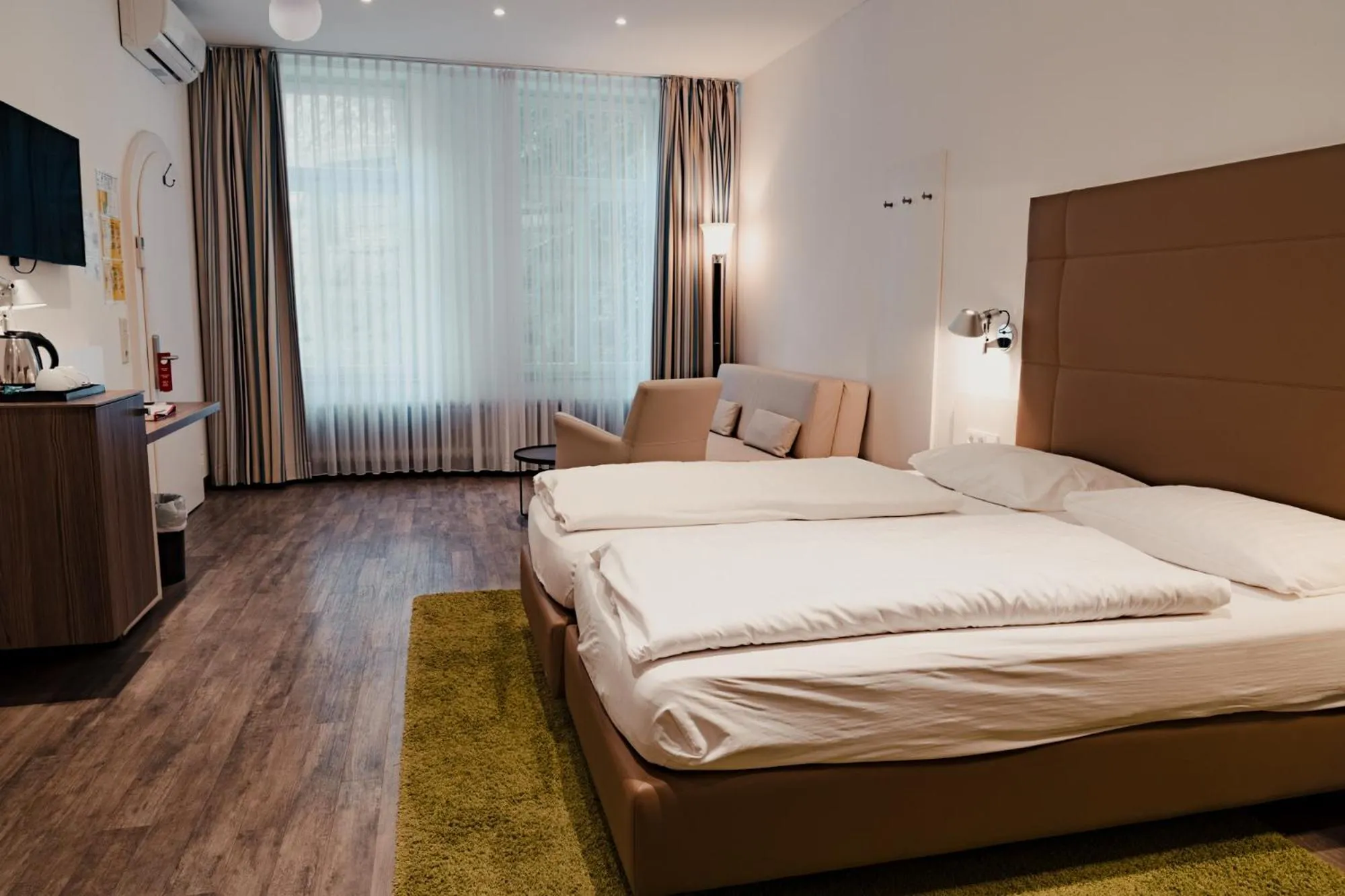 Property building, Bed in Hotel & Gasthaus Backmulde