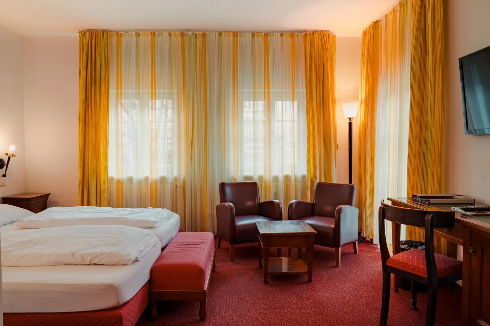 Property building, Bed in Hotel & Gasthaus Backmulde