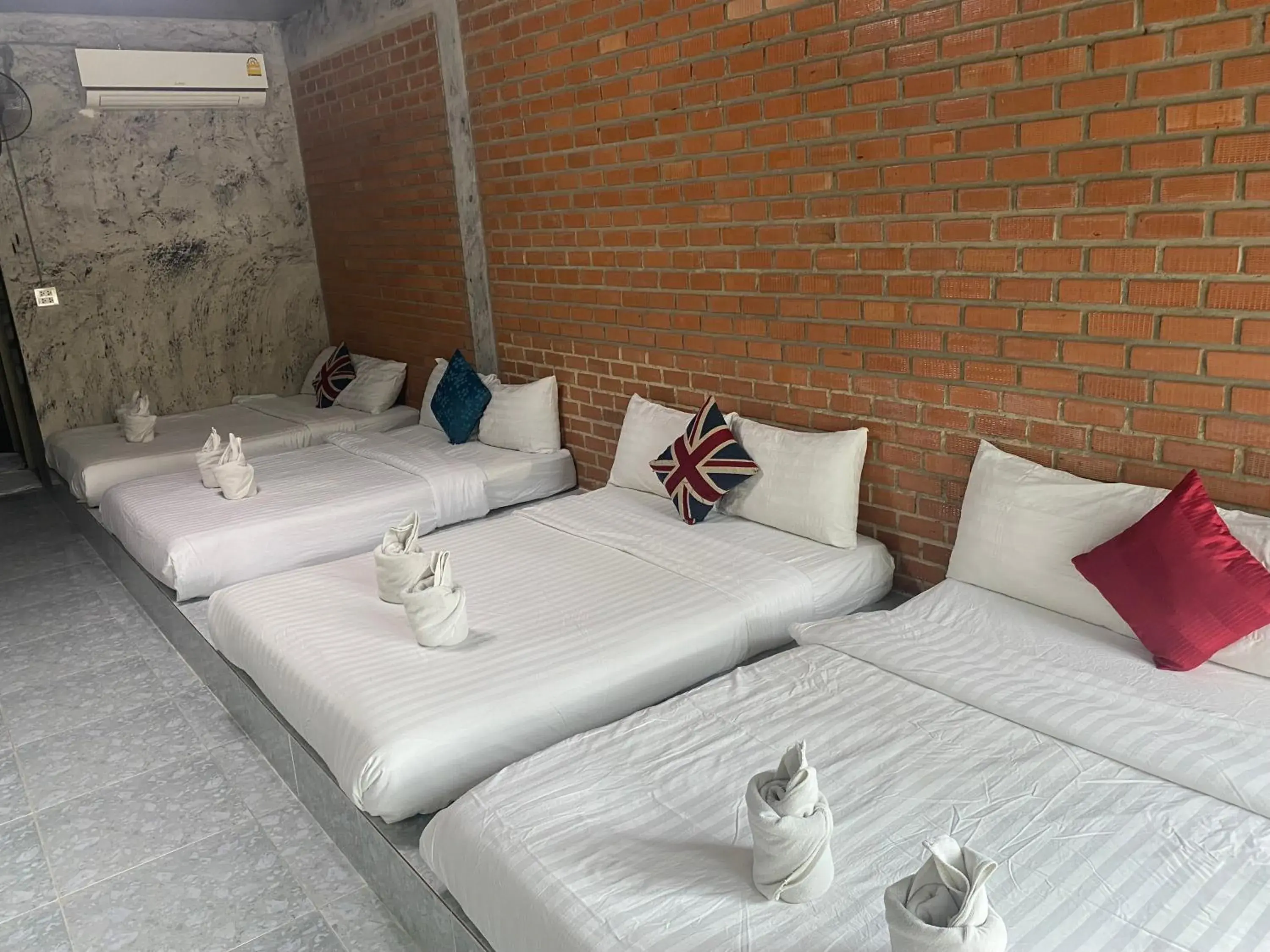 Bed in ไอรัก รีสอร์ท อ่าวมะนาว Bed in ไอรัก รีสอร์ท อ่าวมะนาว